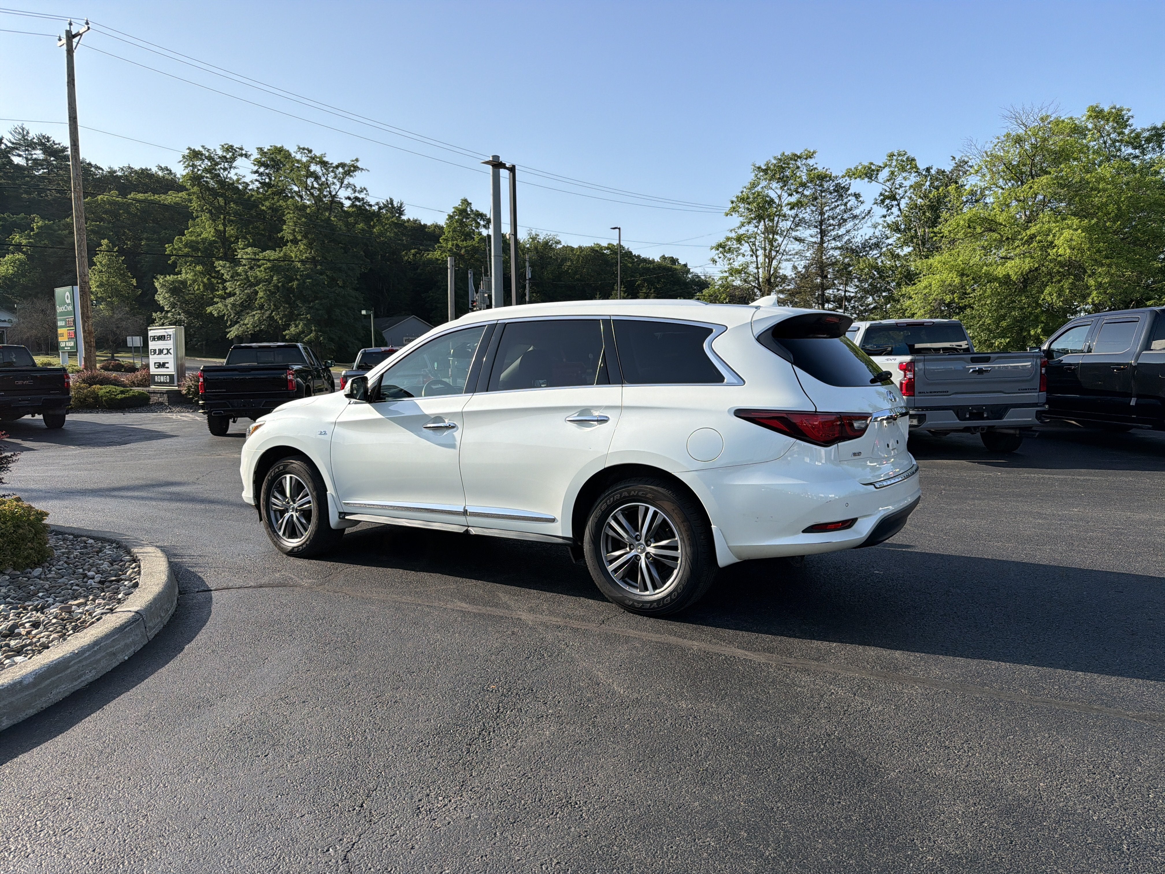 2020 INFINITI QX60 LUXE AWD