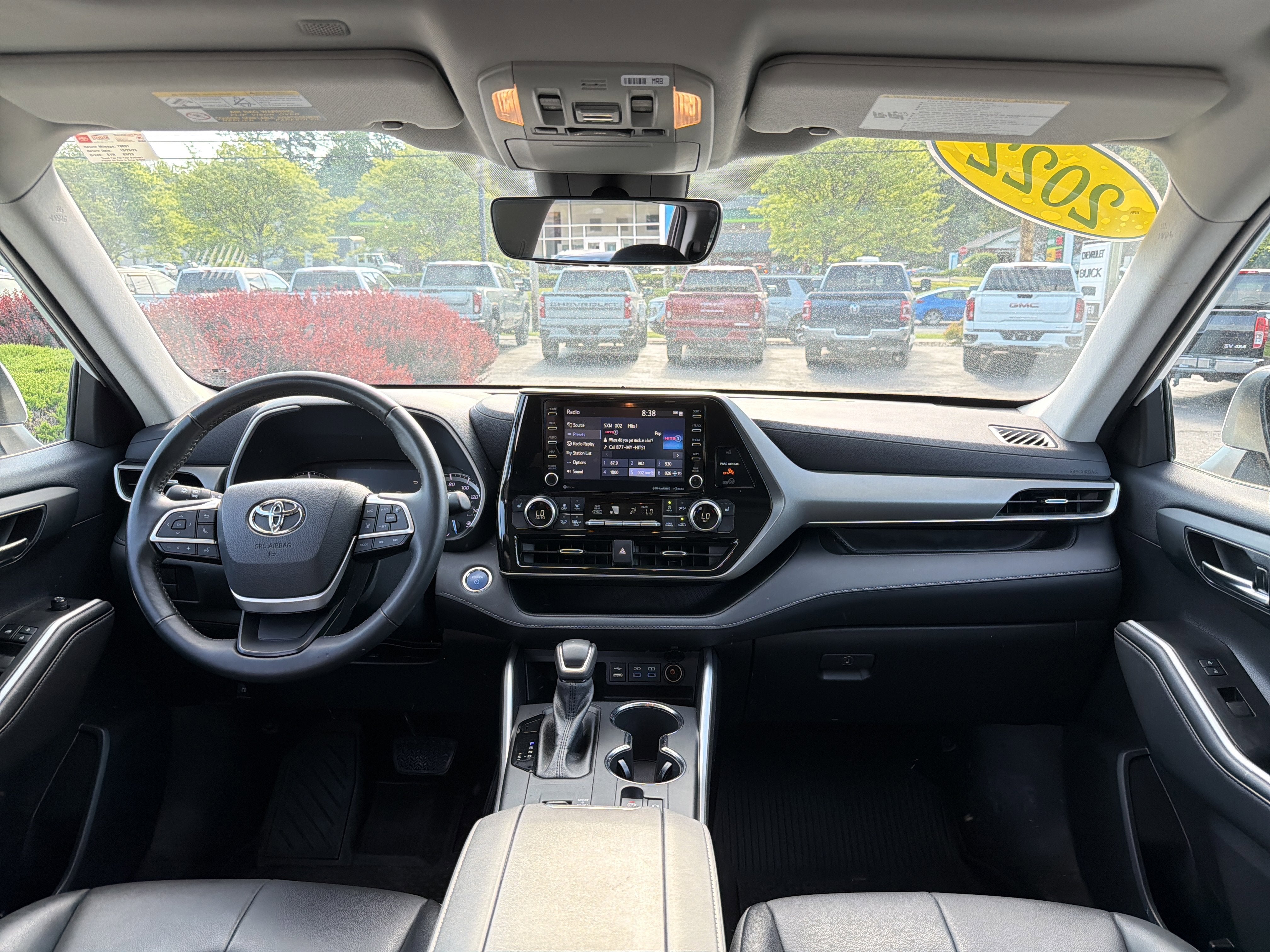 2022 Toyota Highlander Hybrid XLE