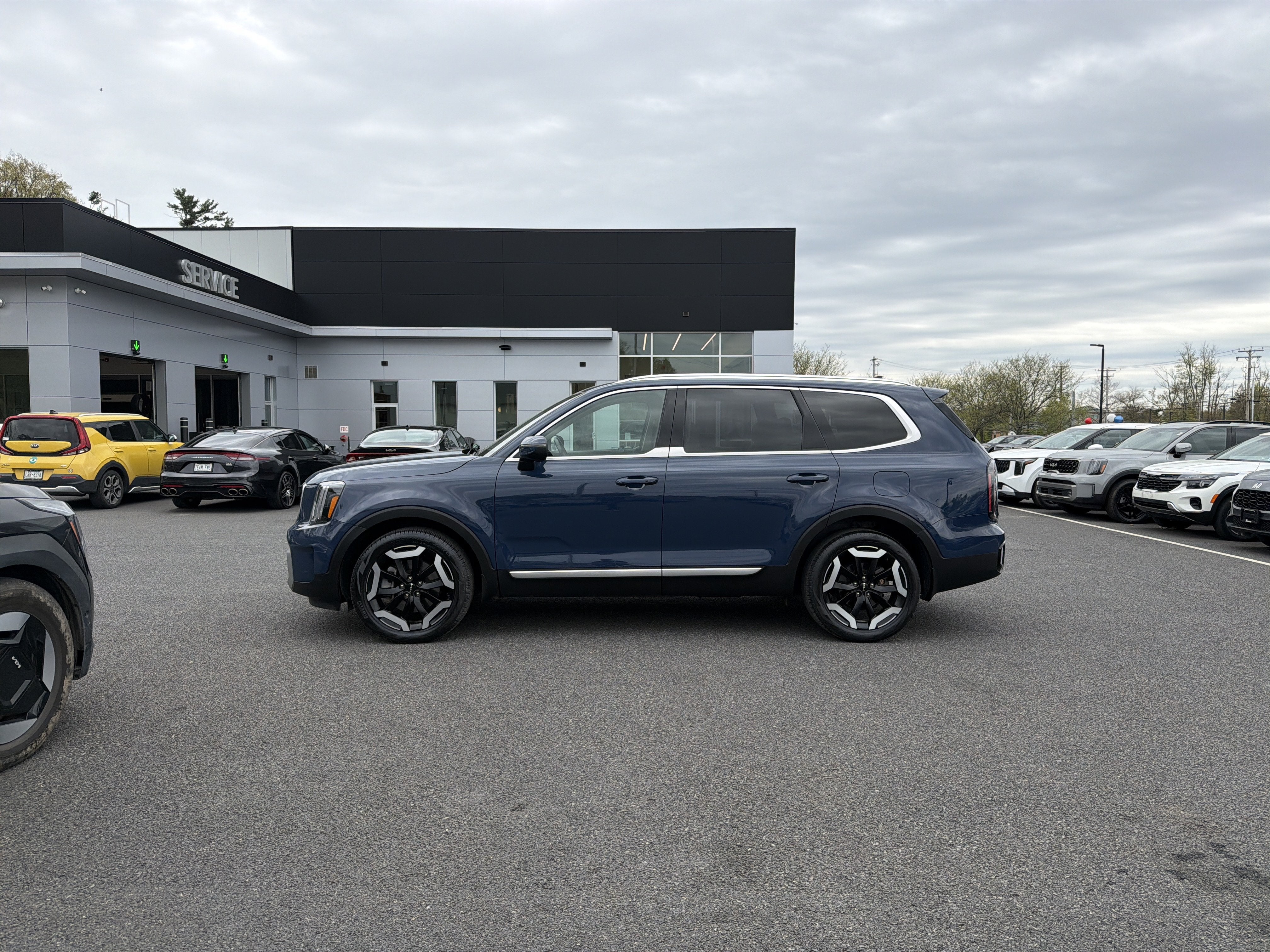 2024 Kia Telluride EX