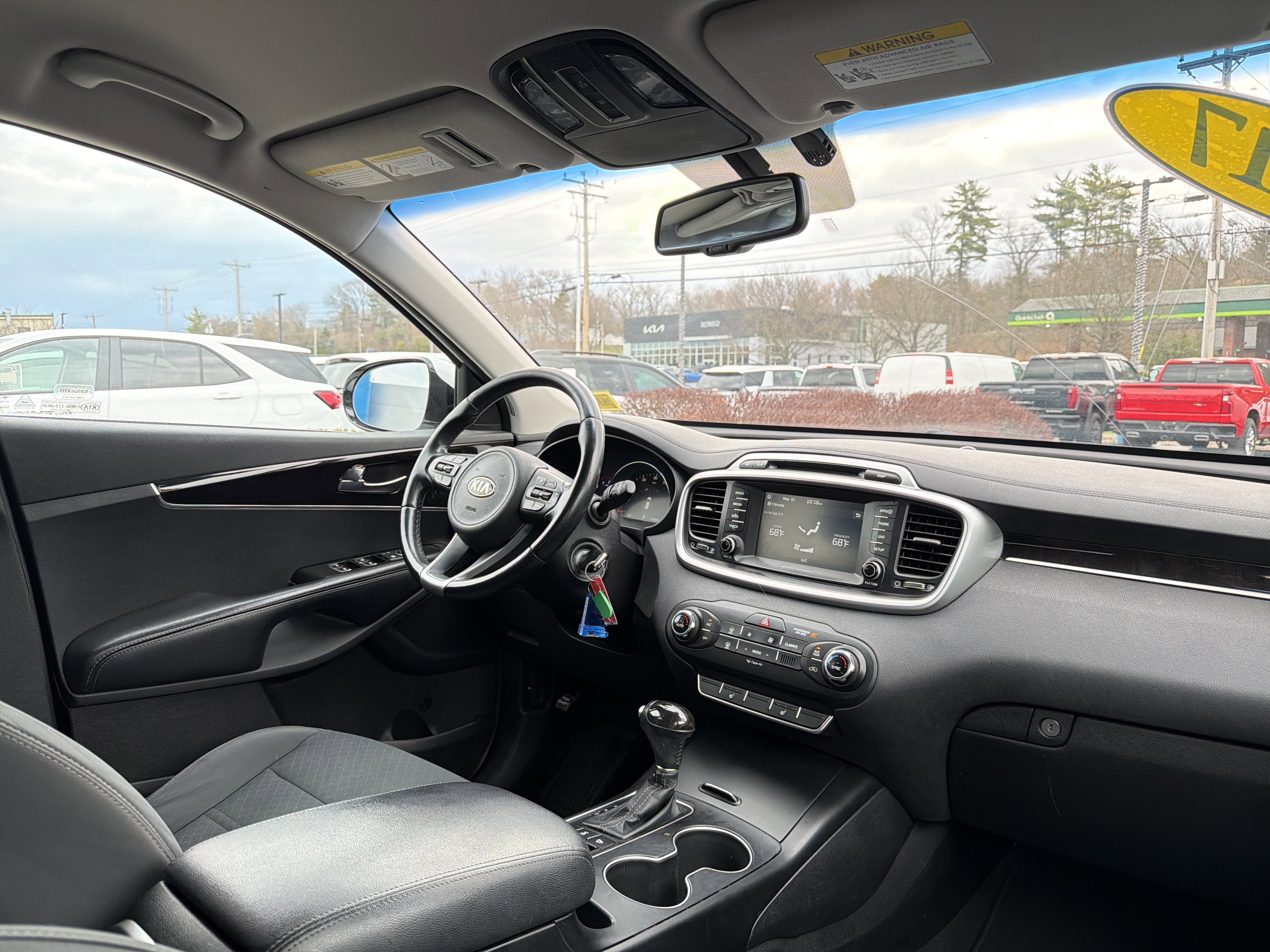 2017 Kia Sorento 3.3L LX