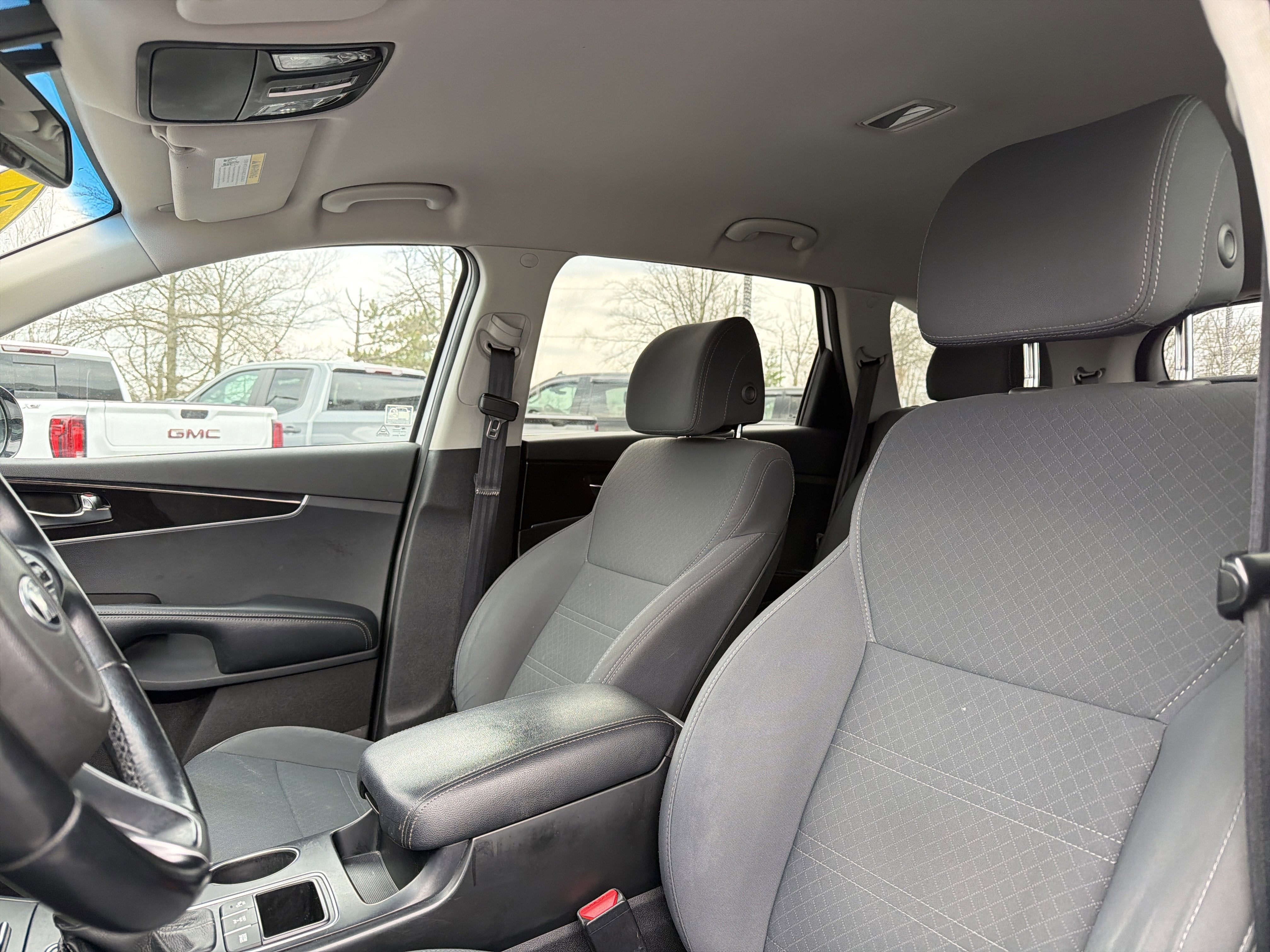 2017 Kia Sorento 3.3L LX