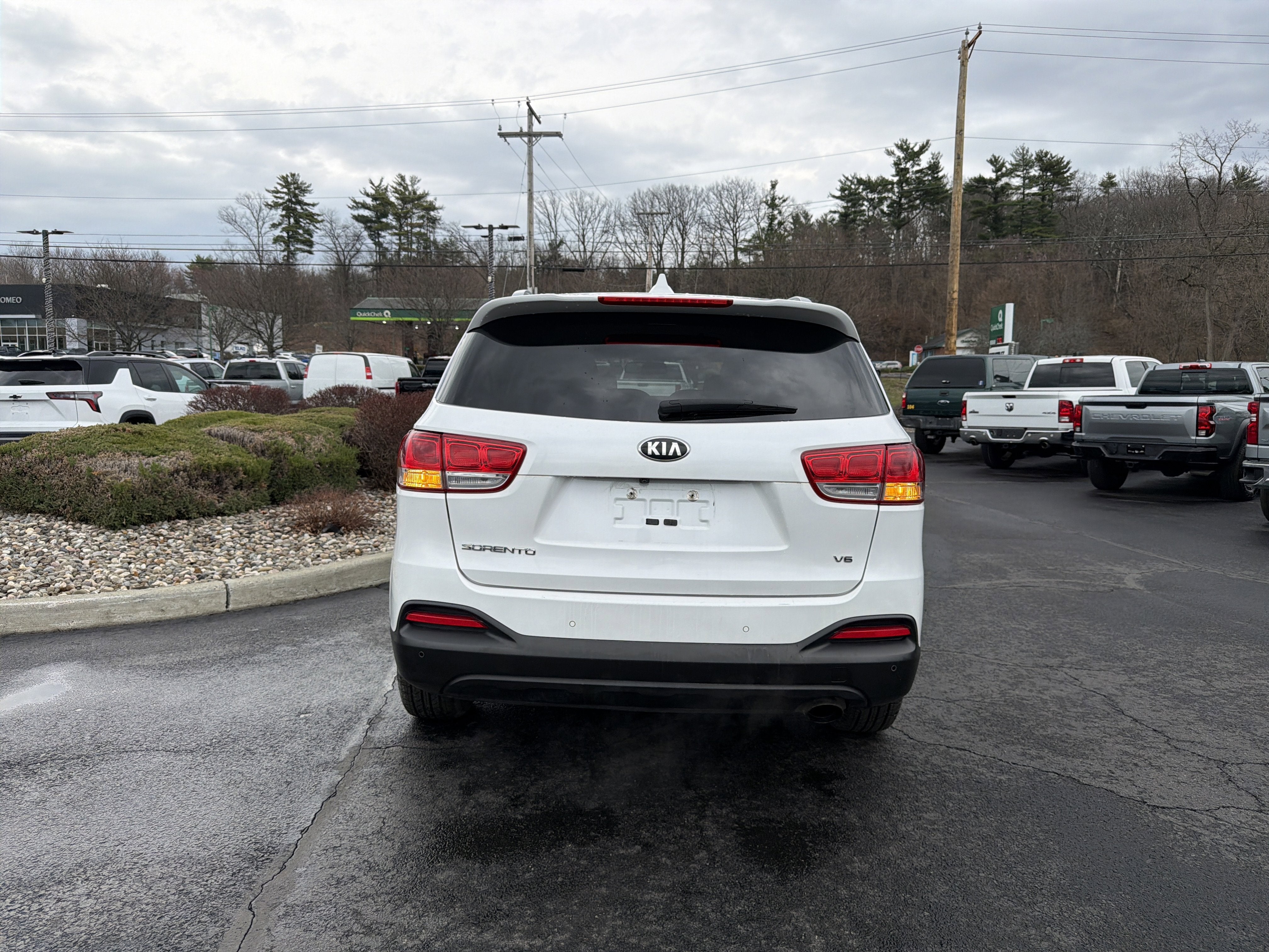 2017 Kia Sorento 3.3L LX