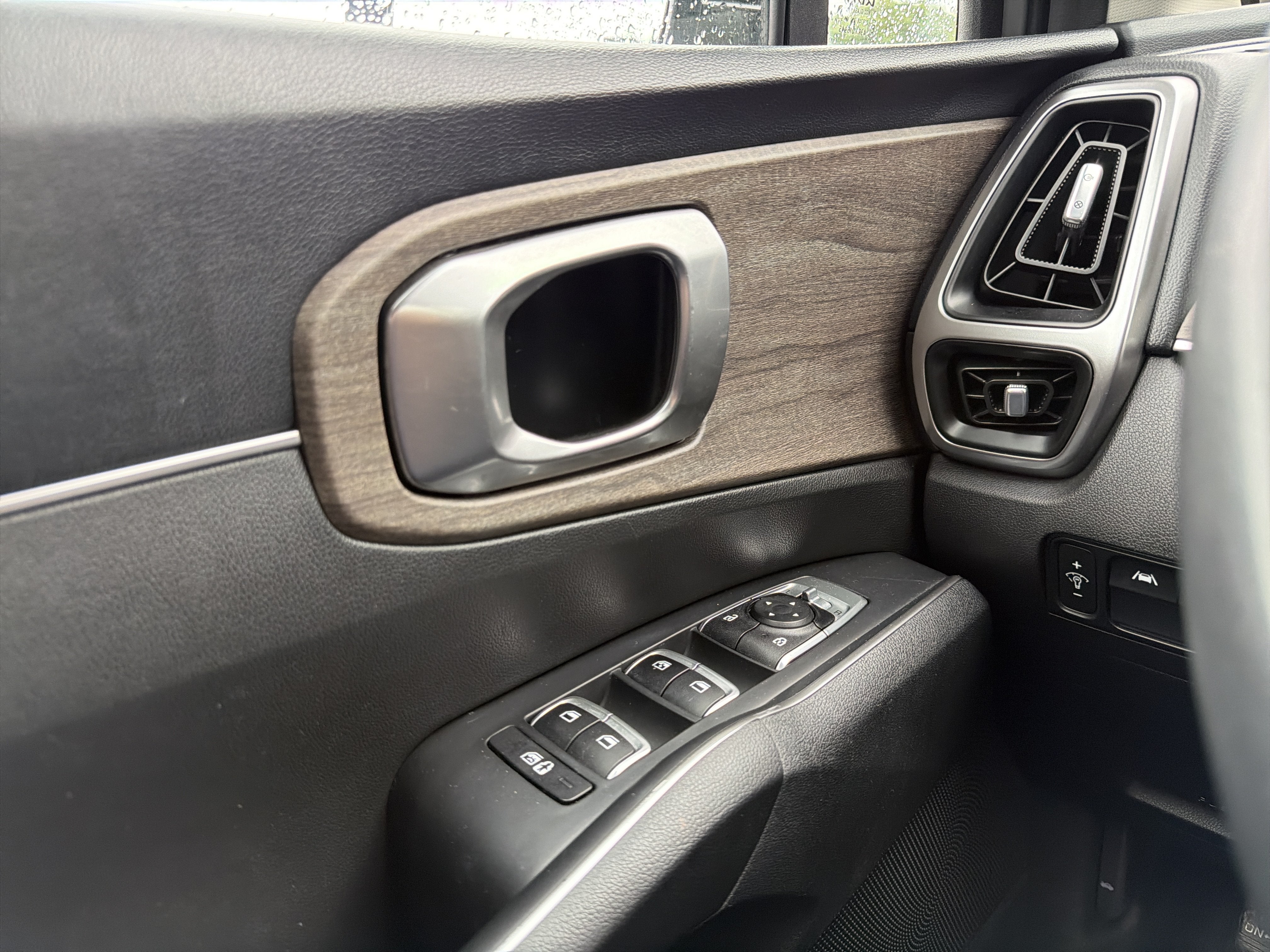 2022 Kia Sorento X-Line S