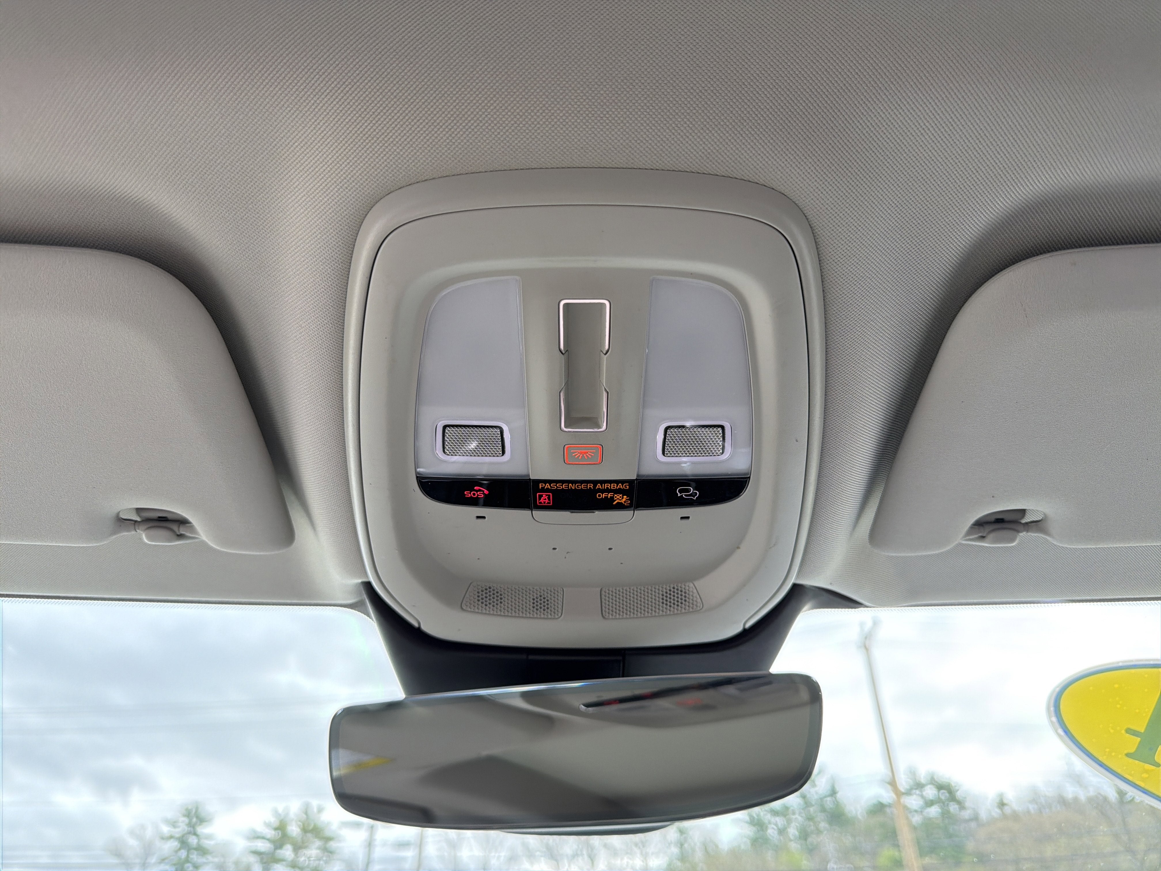 2024 Volvo S60 Core Dark Theme