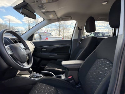 2024 Mitsubishi Outlander Sport S