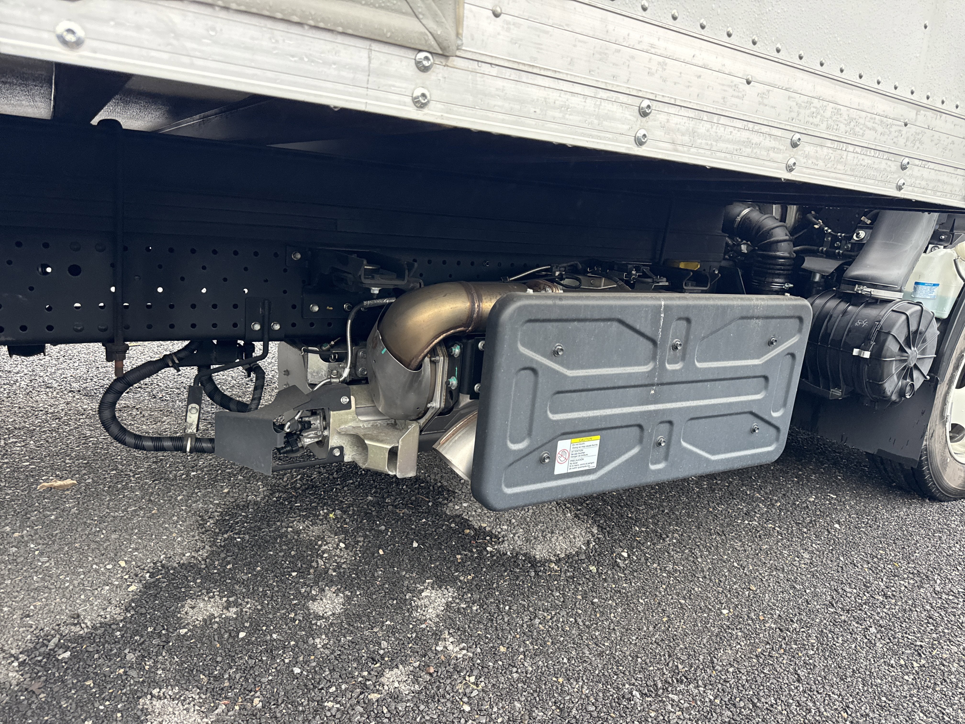 2024 Chevrolet Low Cab Forward 5500 HD Base