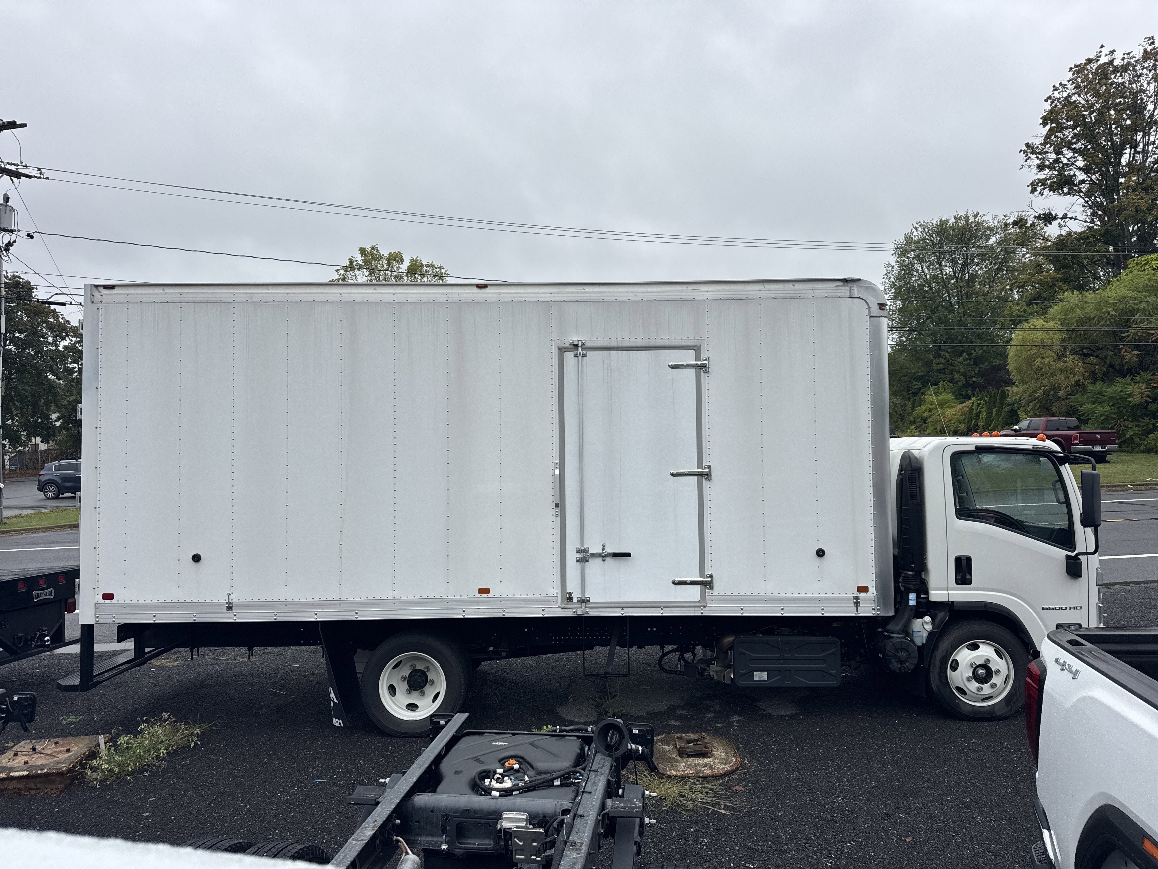 2024 Chevrolet Low Cab Forward 5500 HD Base