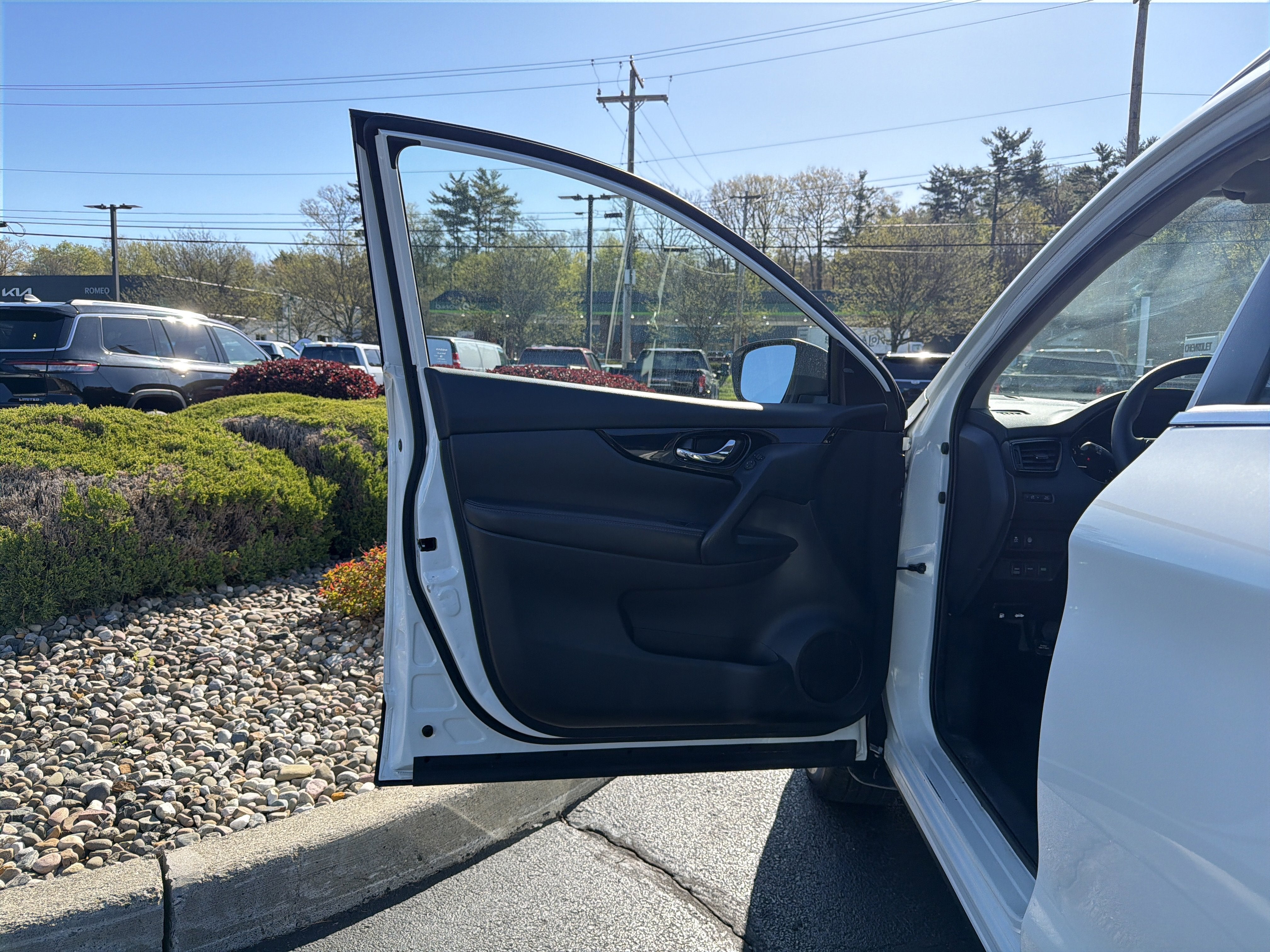 2020 Nissan Rogue Sport SV AWD Xtronic CVT