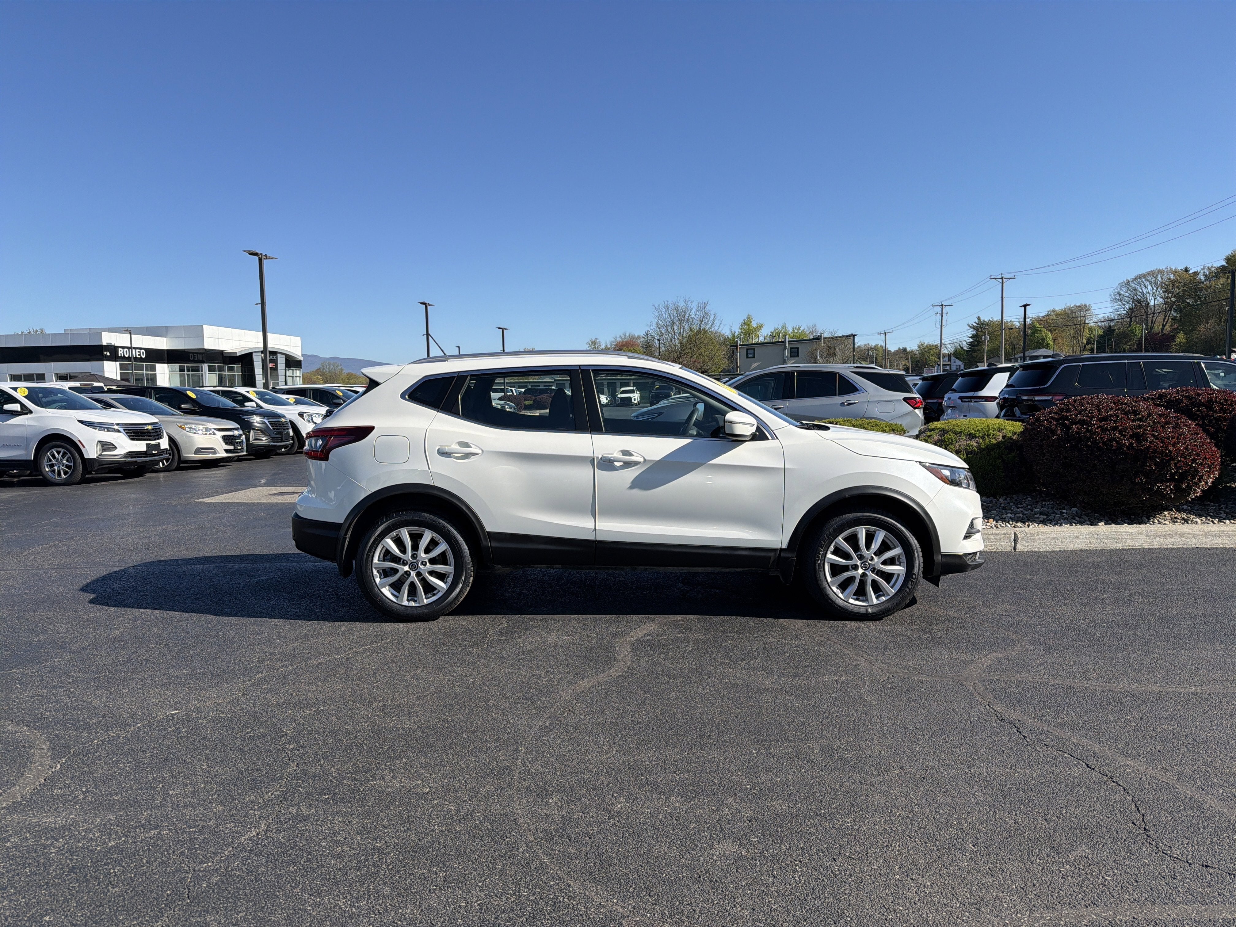 2020 Nissan Rogue Sport SV AWD Xtronic CVT