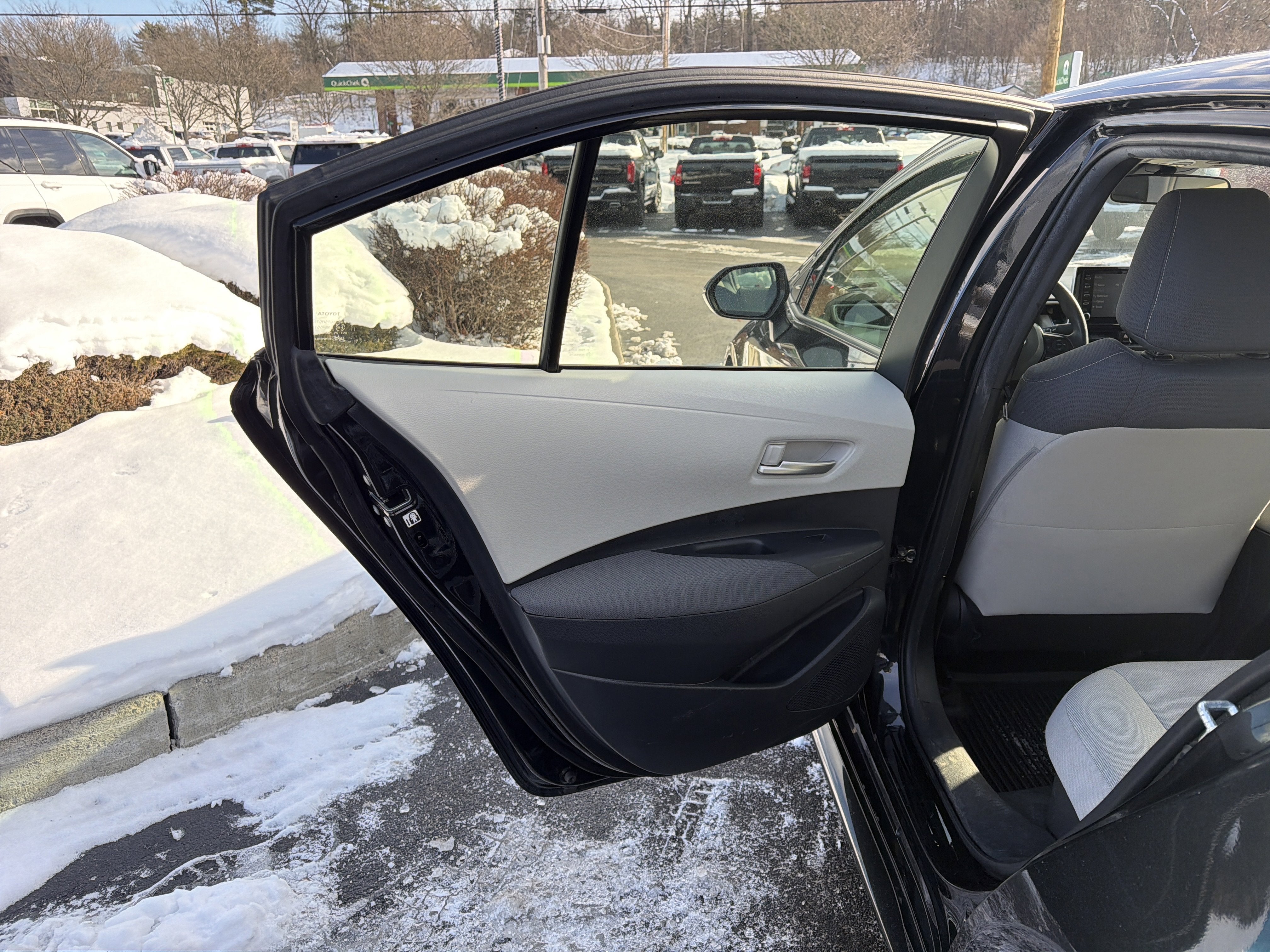 2020 Toyota Corolla Hybrid LE