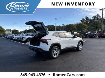 2026 Chevrolet Trax LS