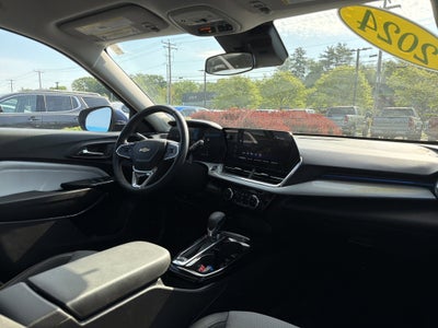 2024 Chevrolet Trax LT