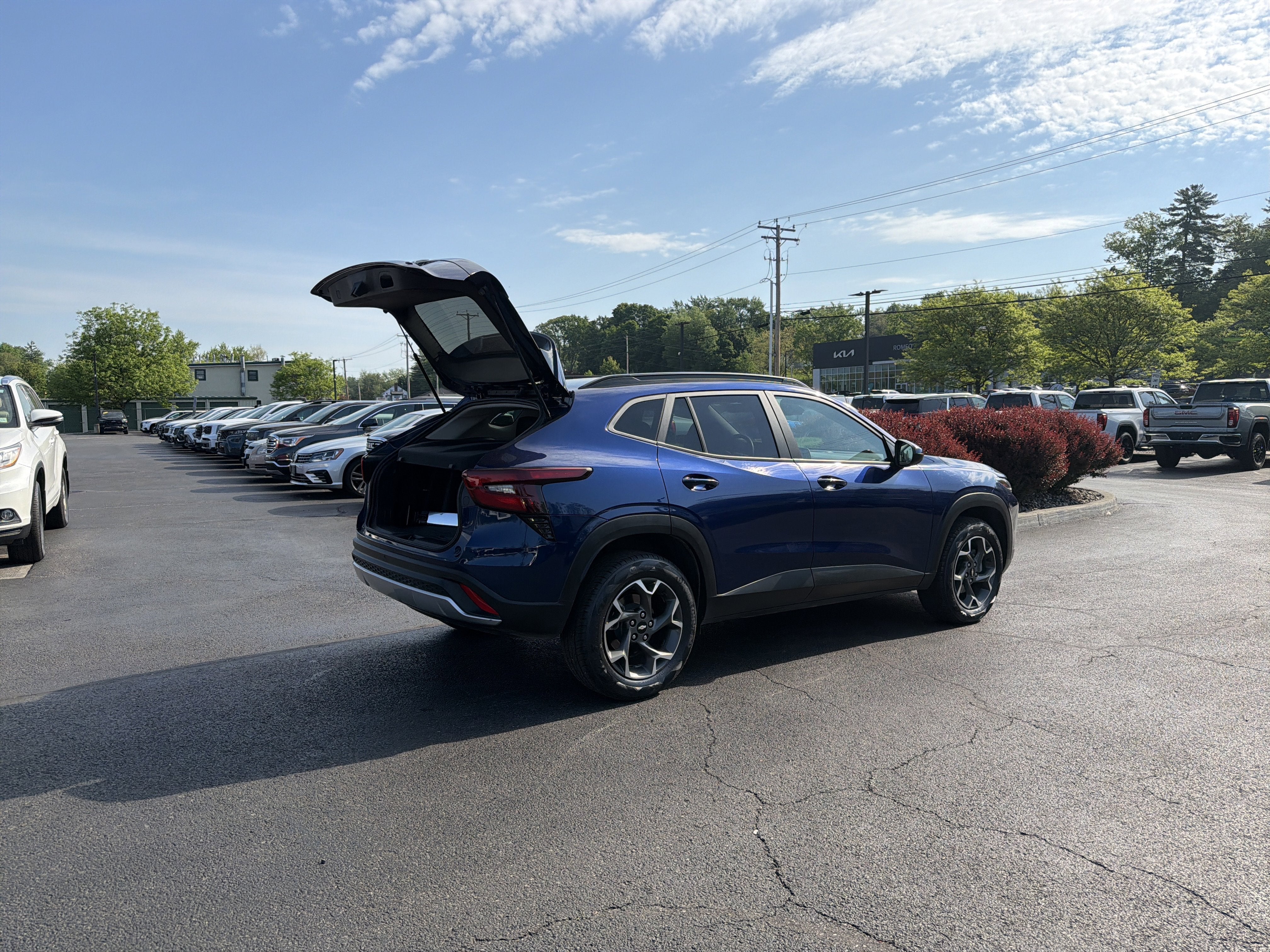 2024 Chevrolet Trax LT