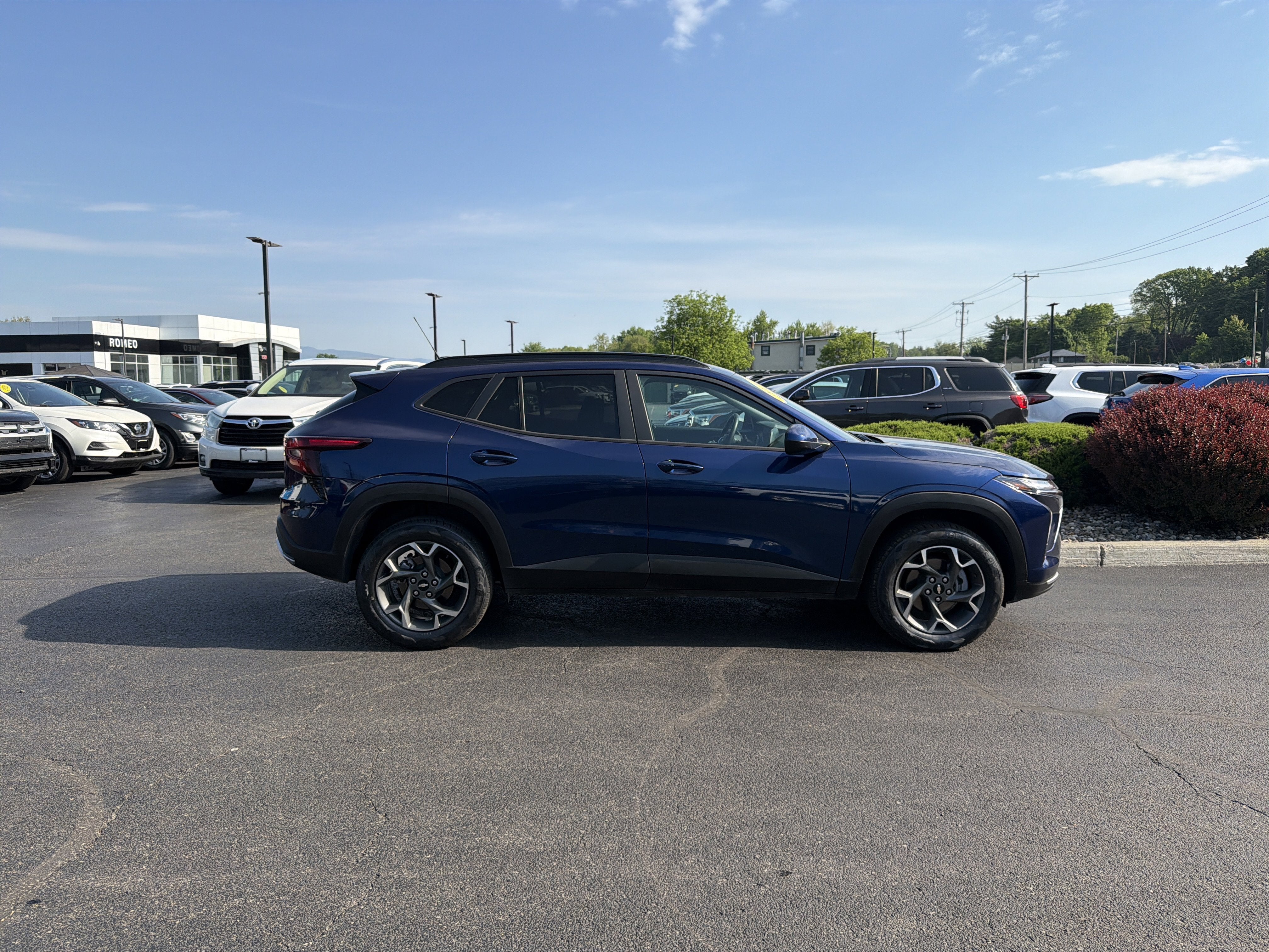 2024 Chevrolet Trax LT