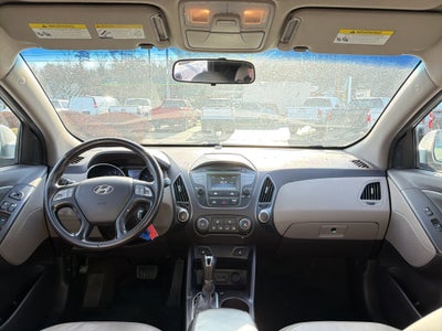 2015 Hyundai TUCSON Base