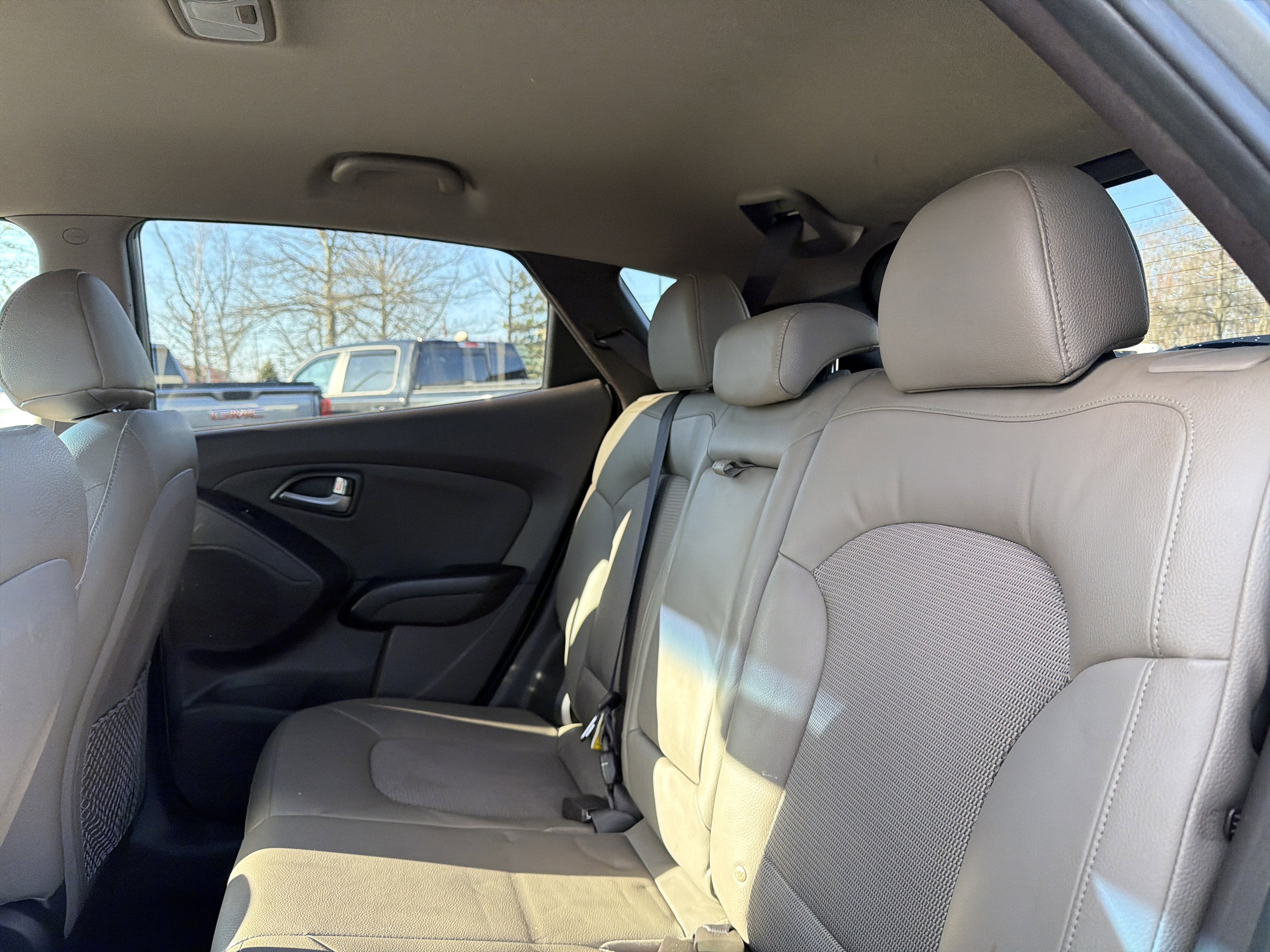 2015 Hyundai TUCSON Base