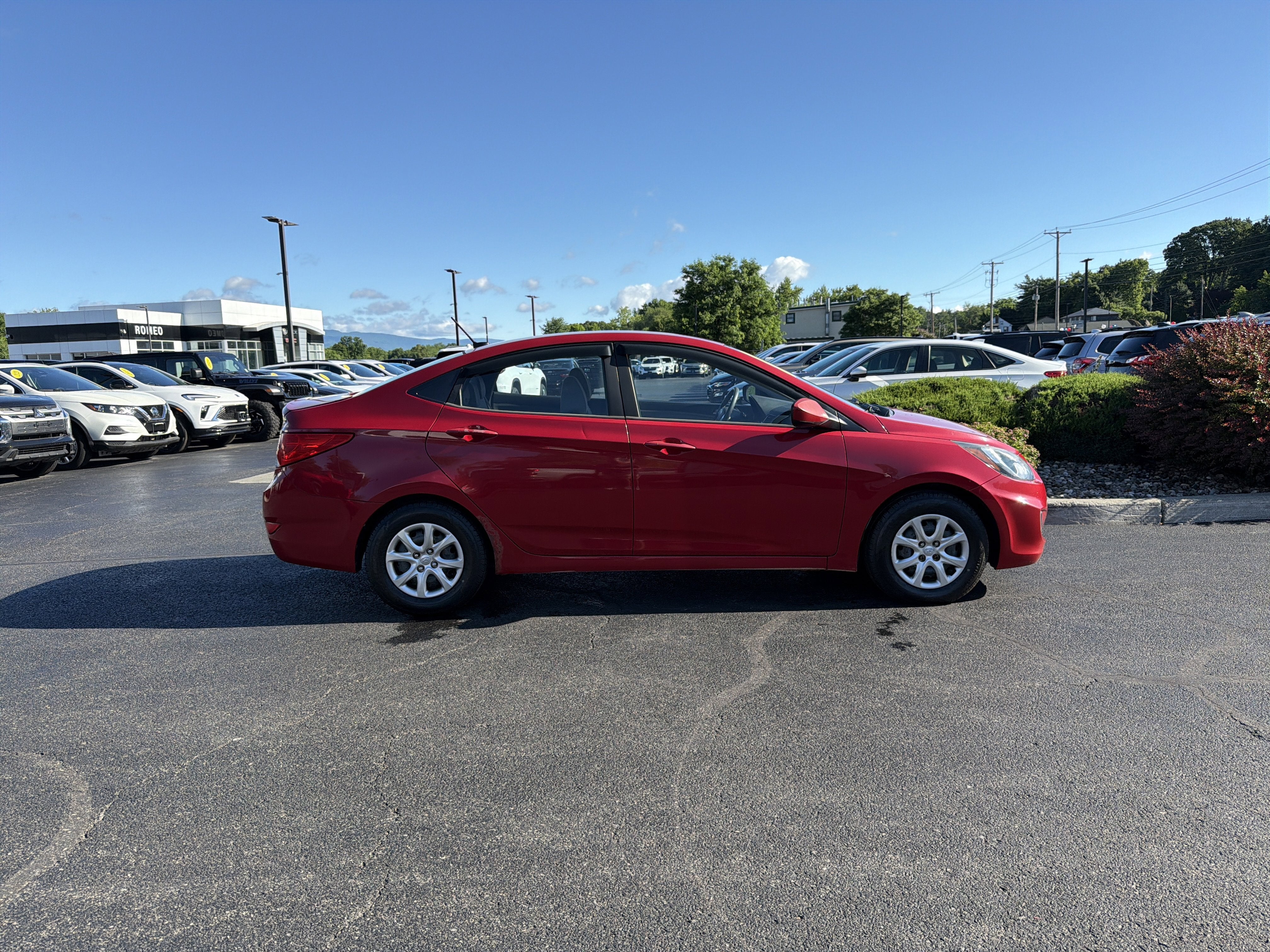 2012 Hyundai Accent GLS