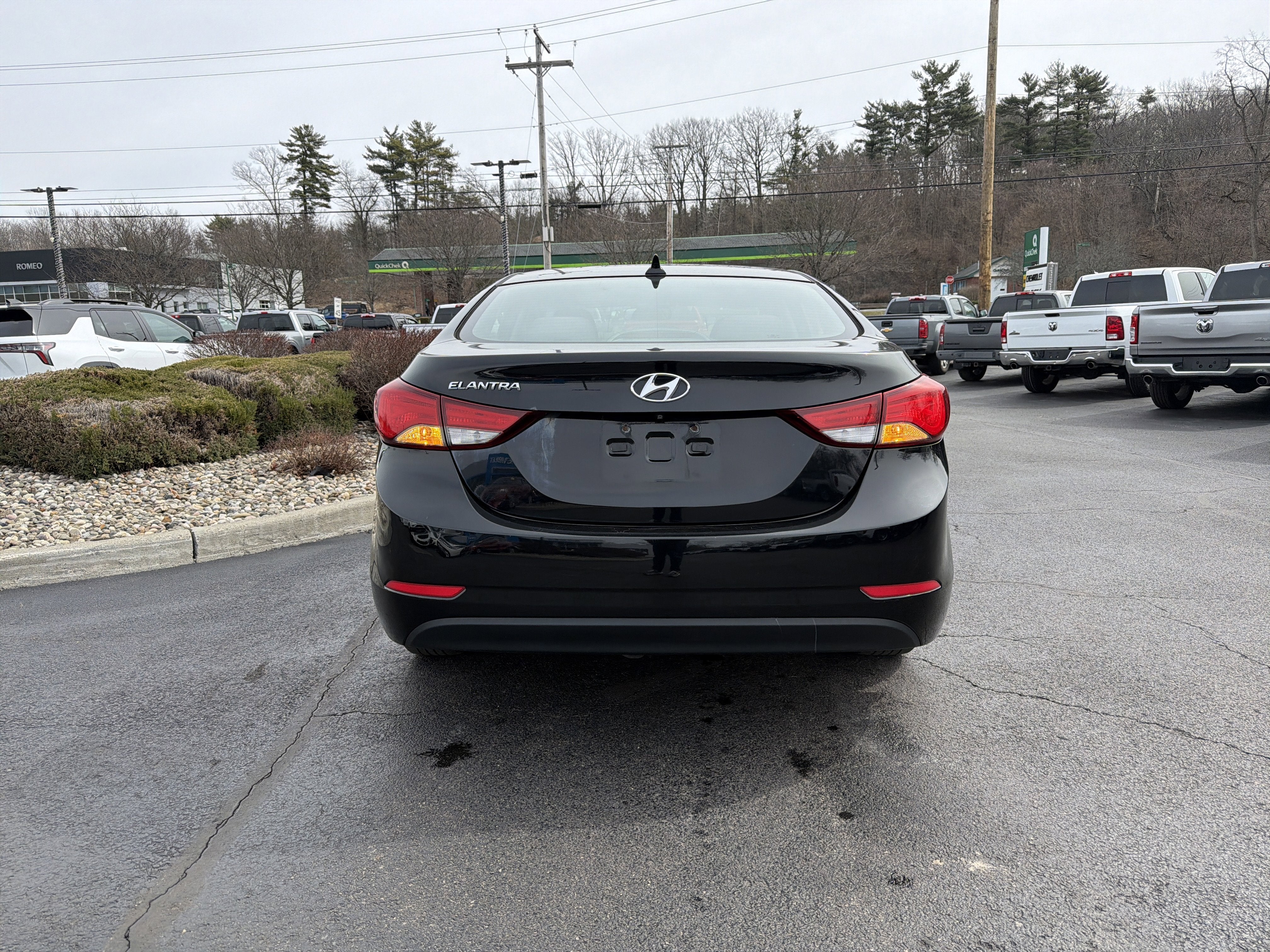 2015 Hyundai Elantra SE