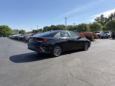 2024 Hyundai Elantra Hybrid Blue