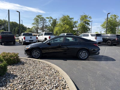 2024 Hyundai Elantra Hybrid Blue