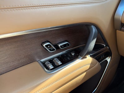 2023 Land Rover Range Rover SE