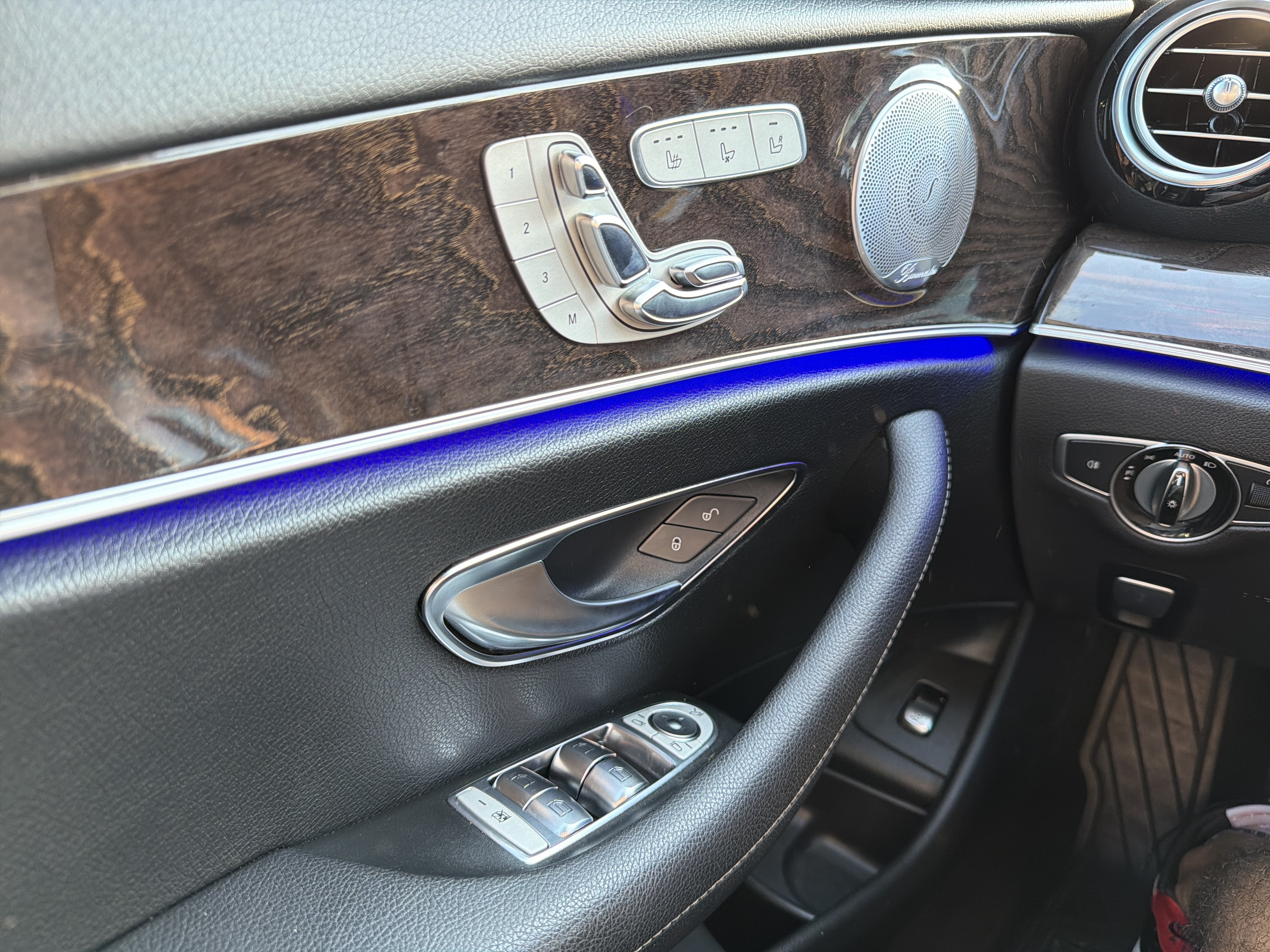 2019 Mercedes-Benz E 300 4MATIC®