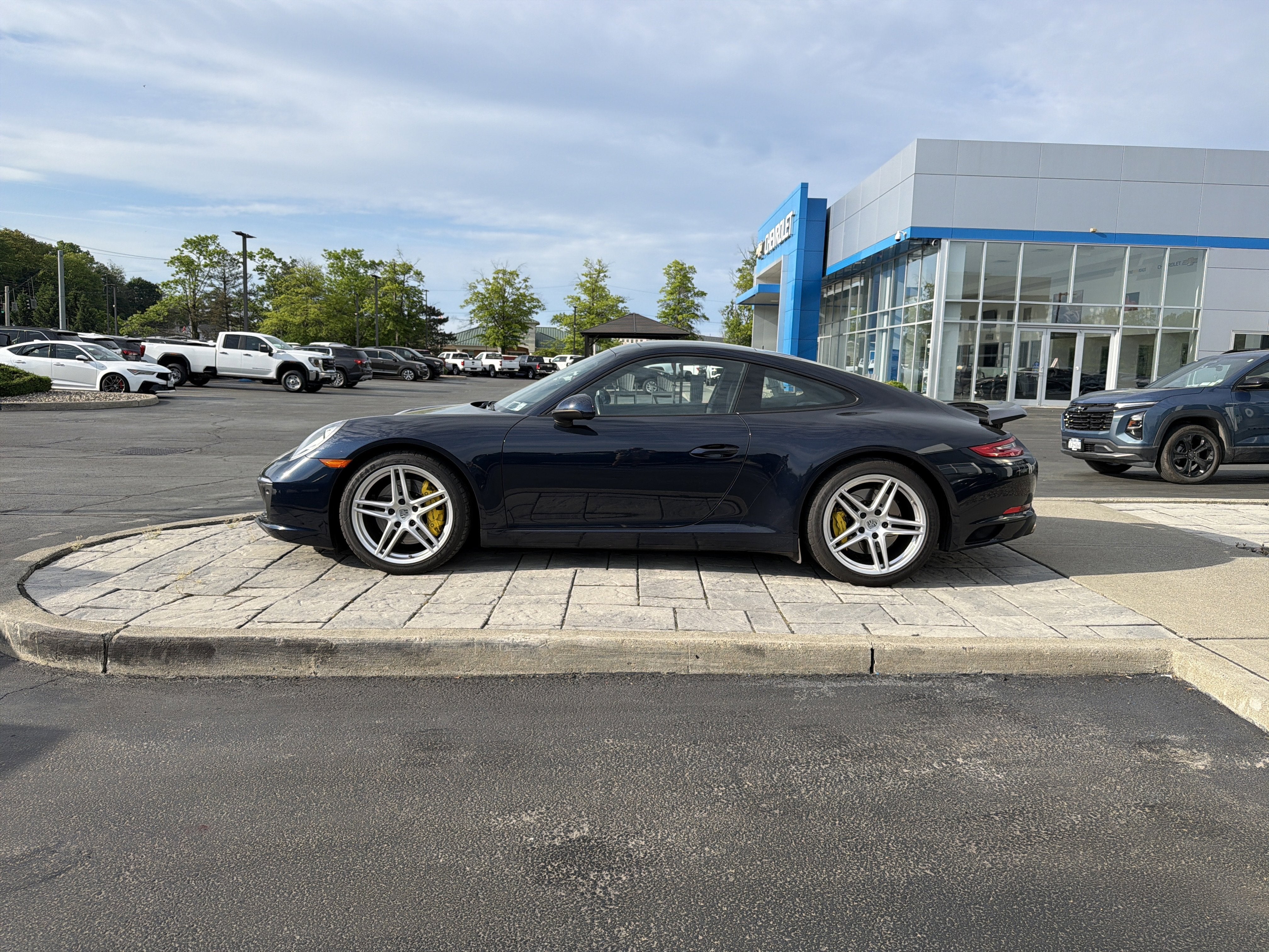 2017 Porsche 911 Carrera