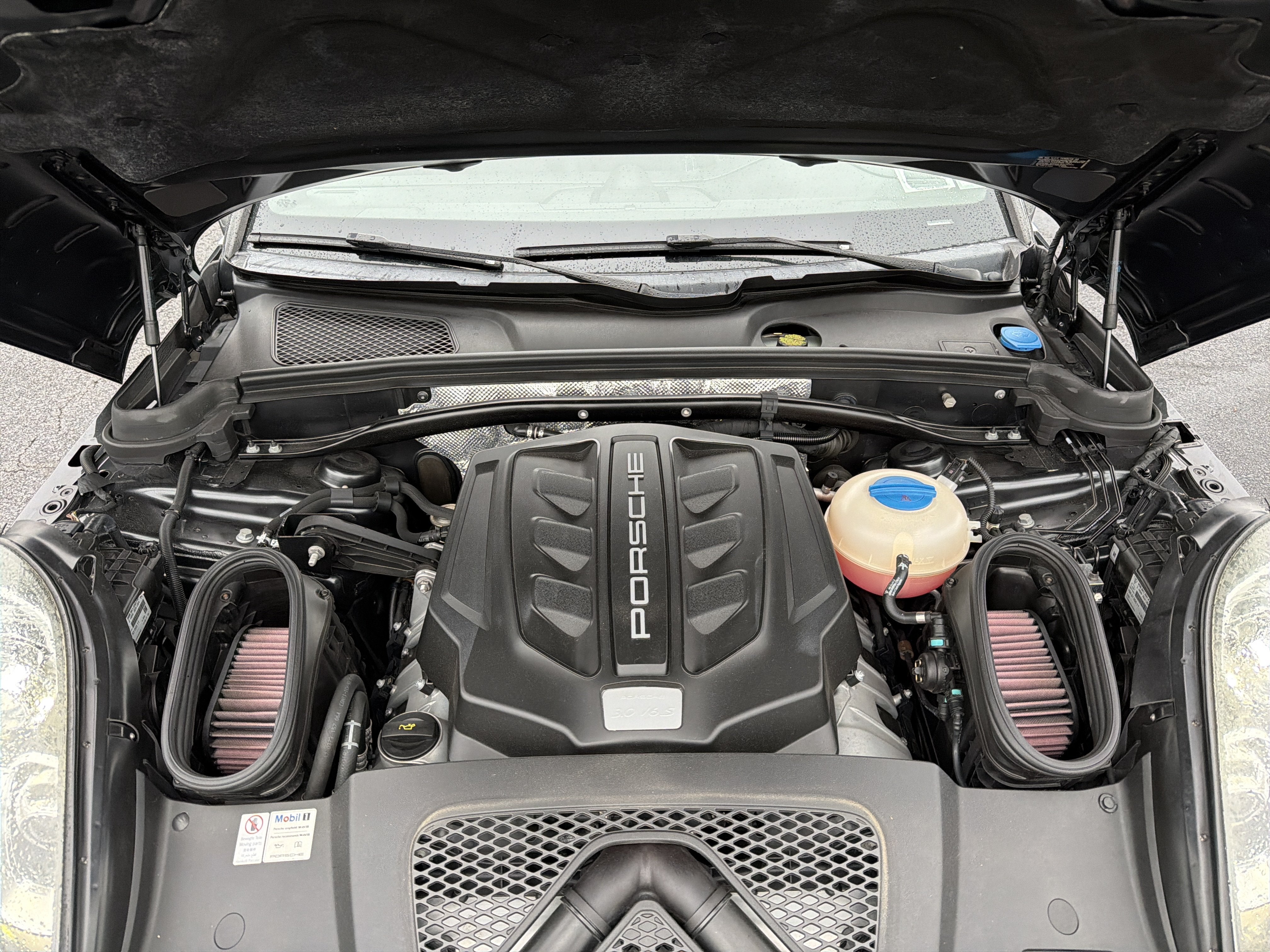 2018 Porsche Macan S