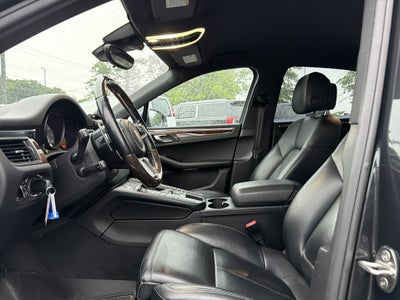 2018 Porsche Macan S