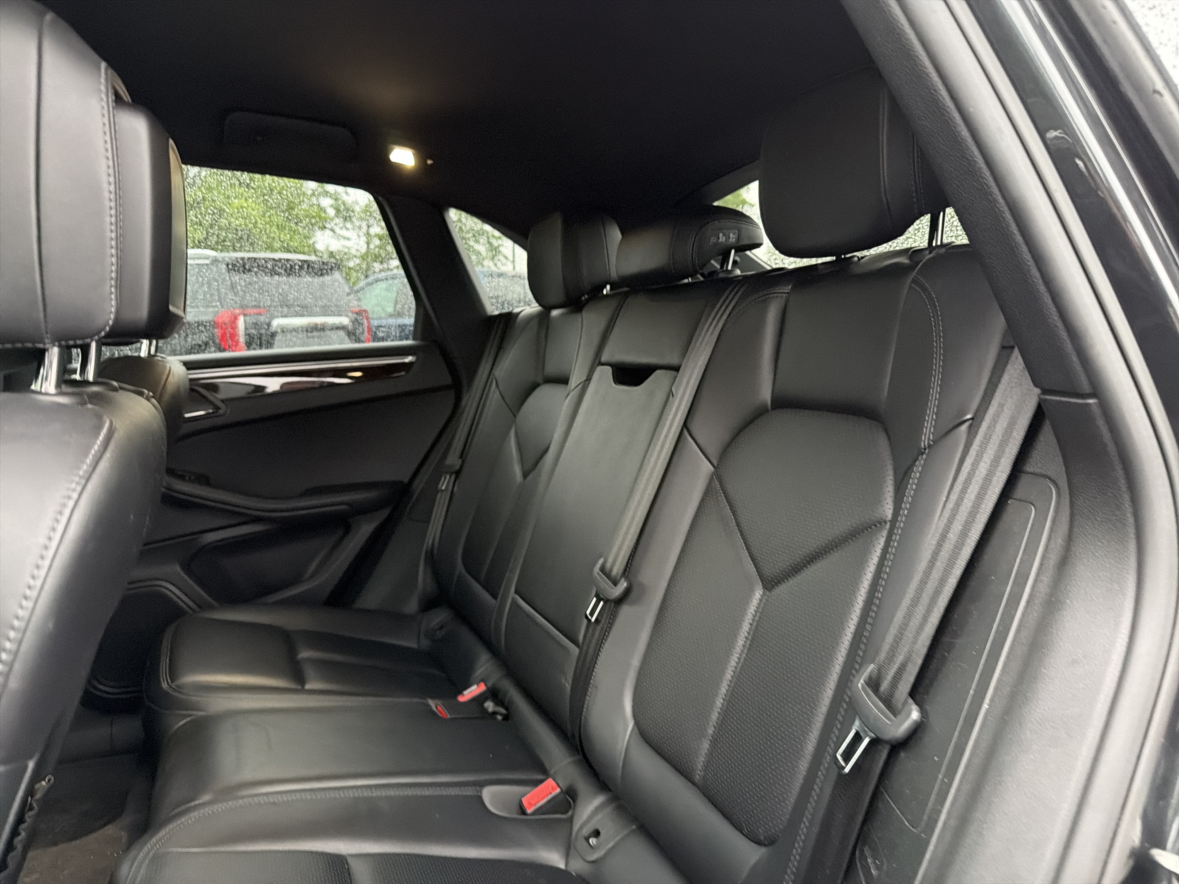 2018 Porsche Macan S