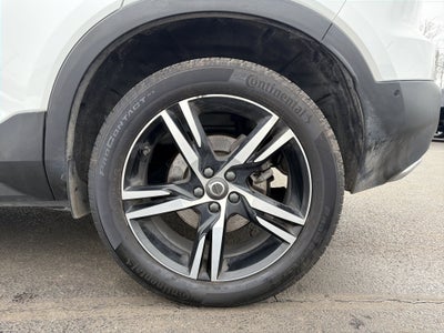 2019 Volvo XC40 T5 R-Design