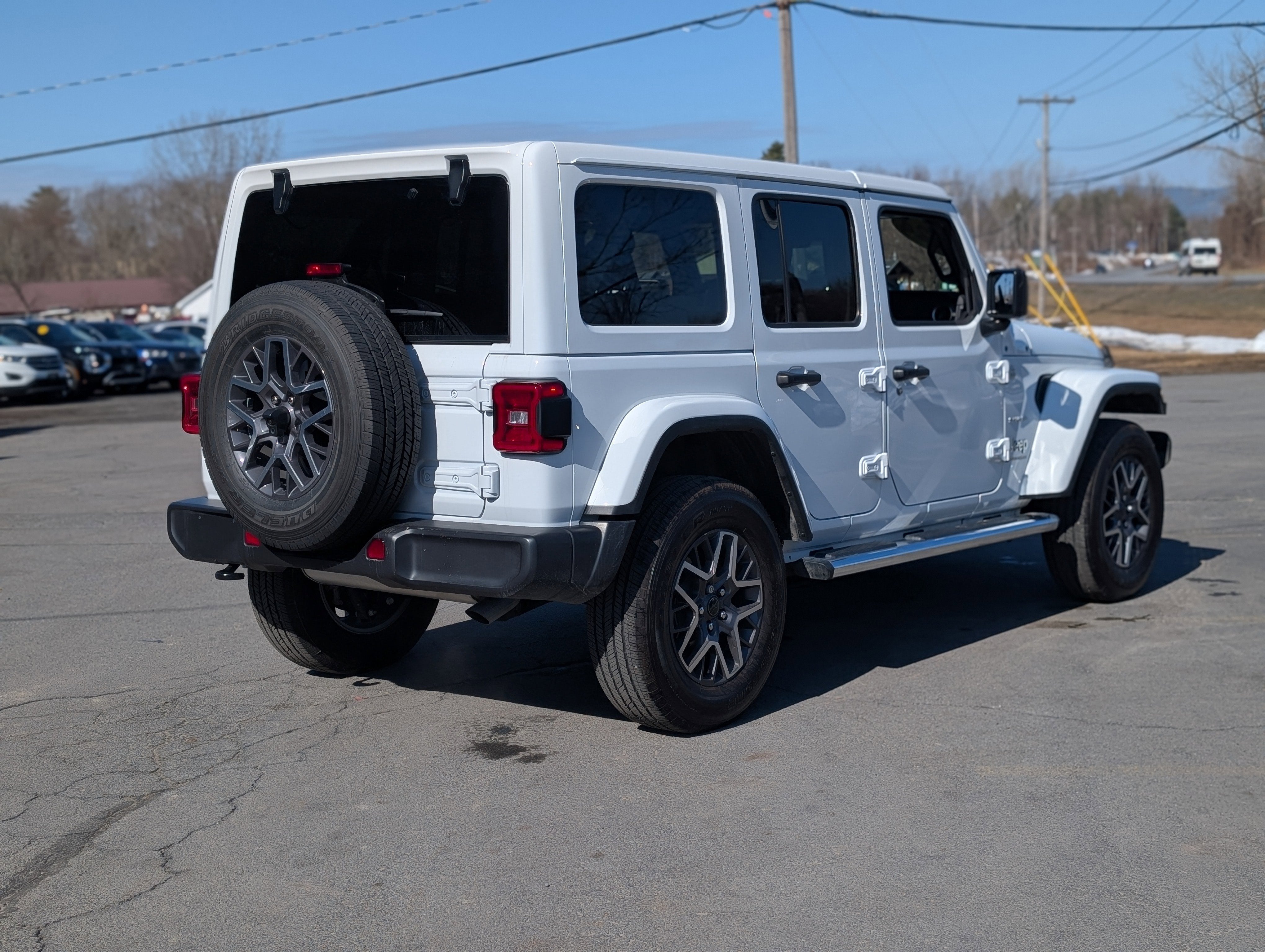 2024 Jeep Wrangler Sahara