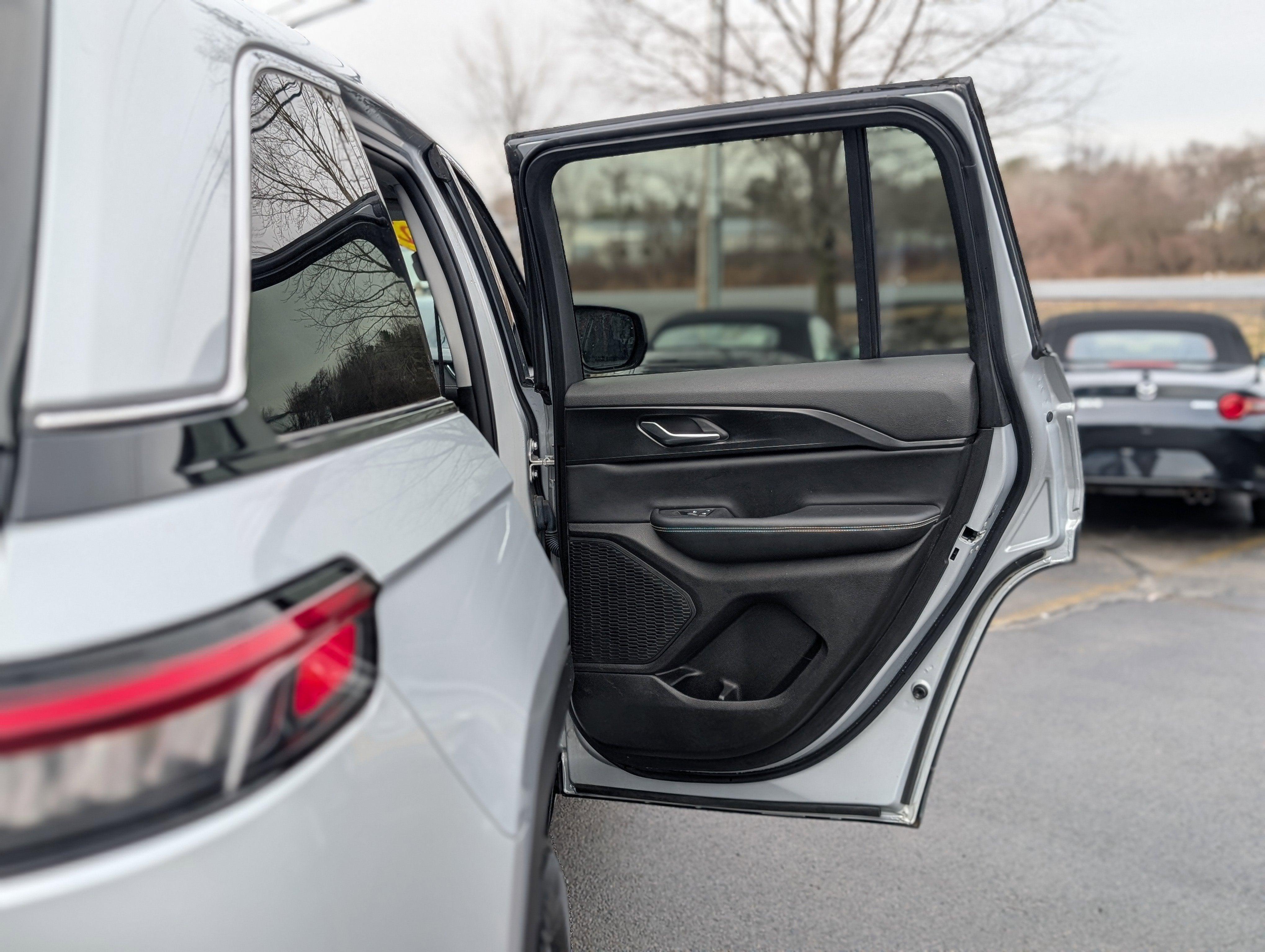 2023 Jeep Grand Cherokee Laredo