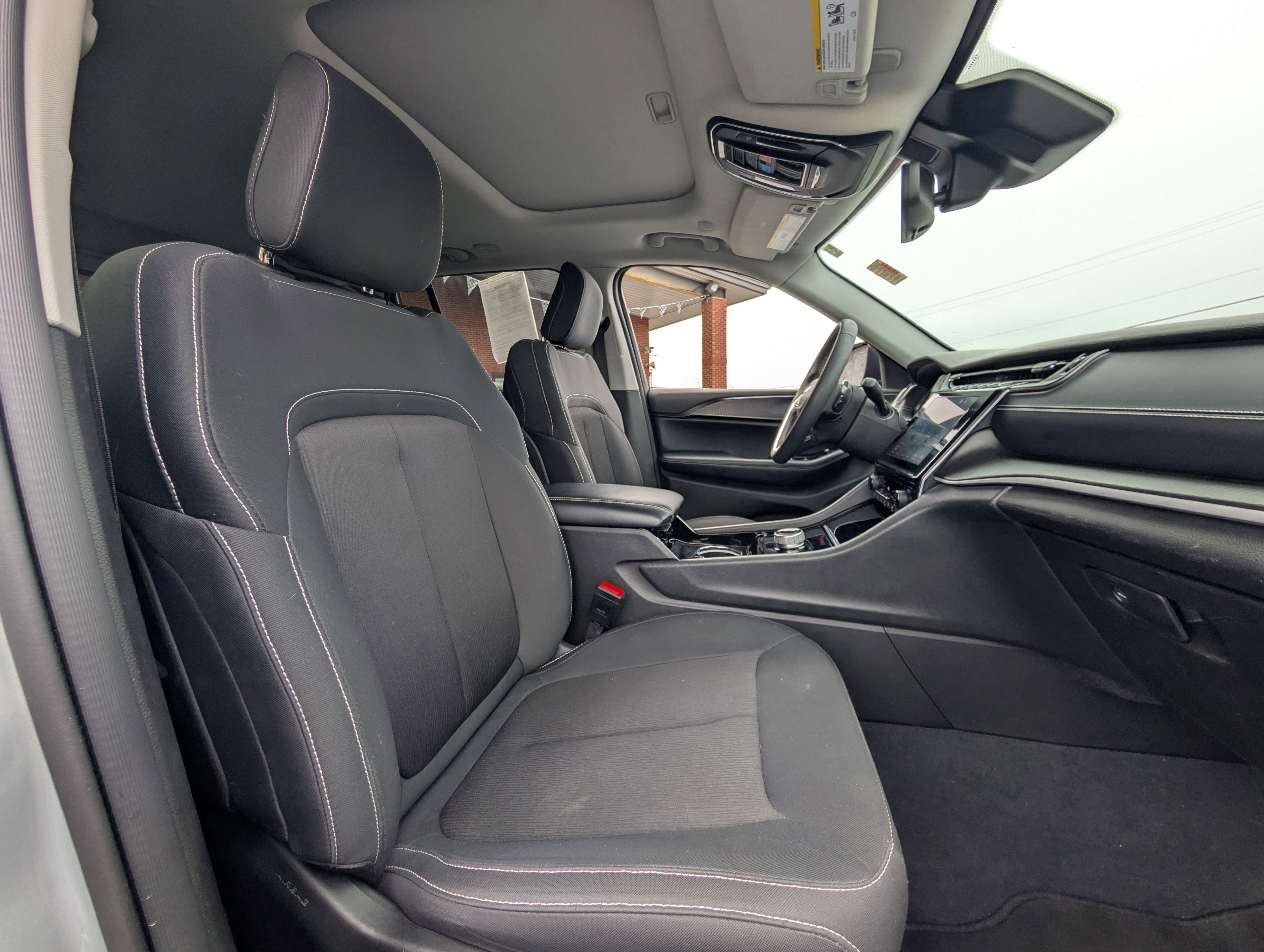 2023 Jeep Grand Cherokee Laredo