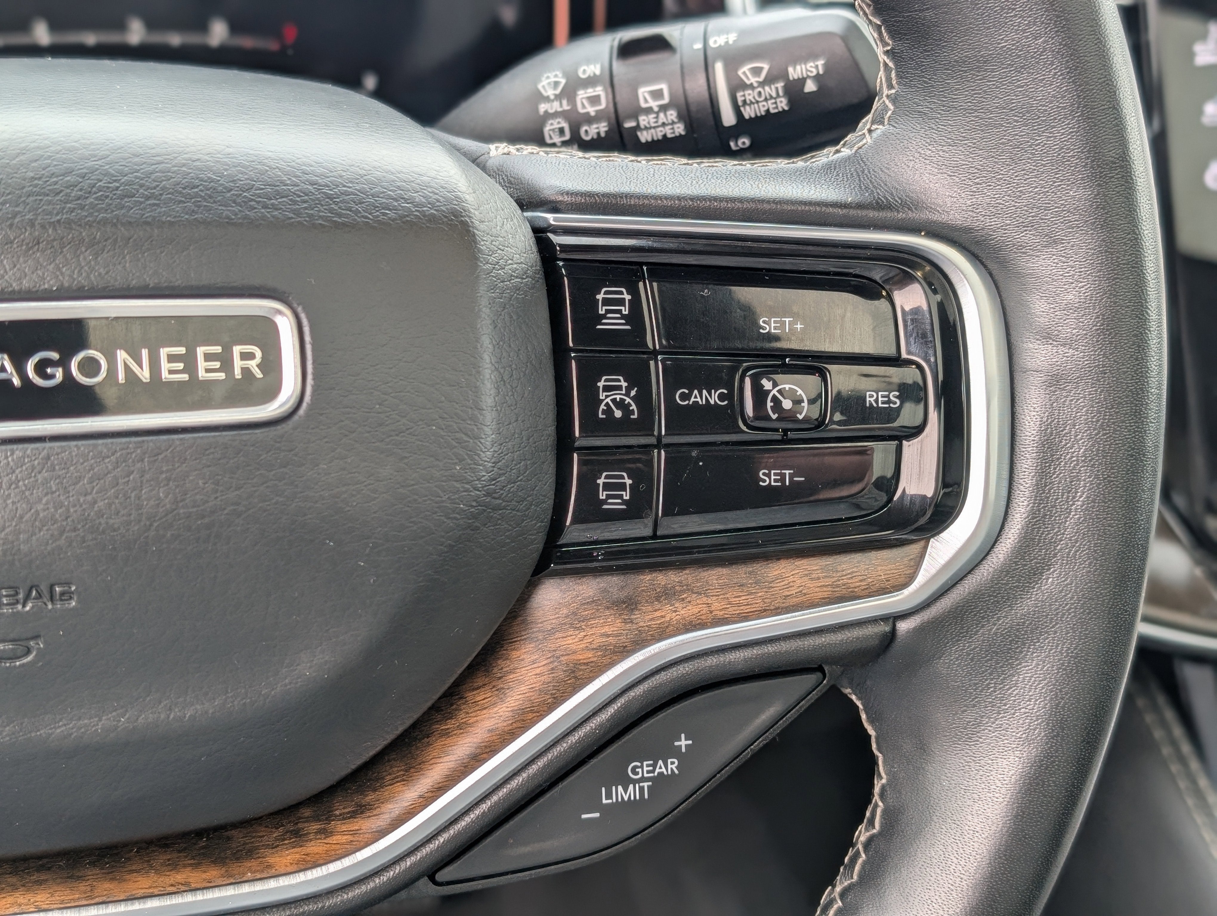 2022 Jeep Grand Wagoneer Series I