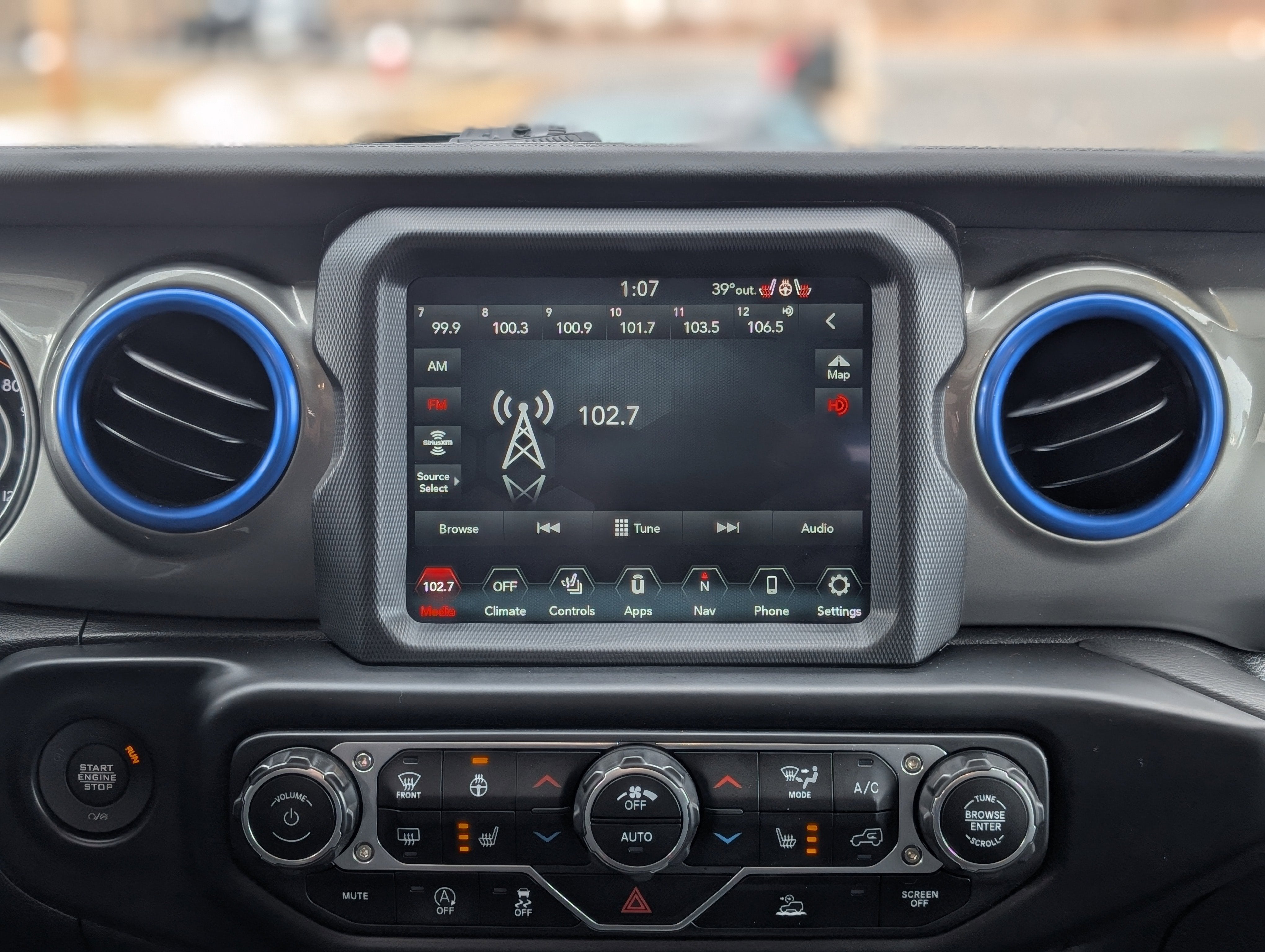 2022 Jeep Gladiator Overland