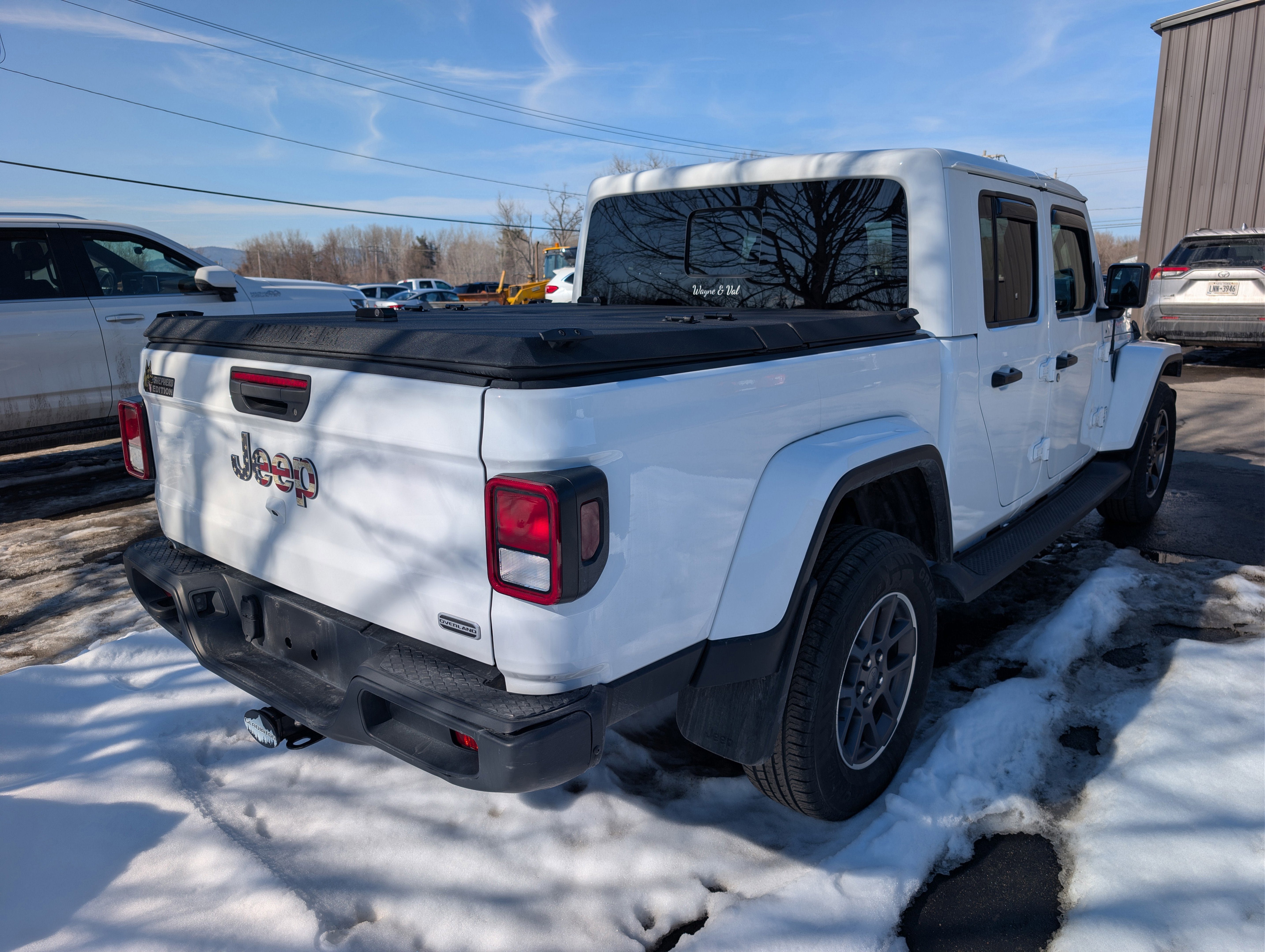 2022 Jeep Gladiator Overland