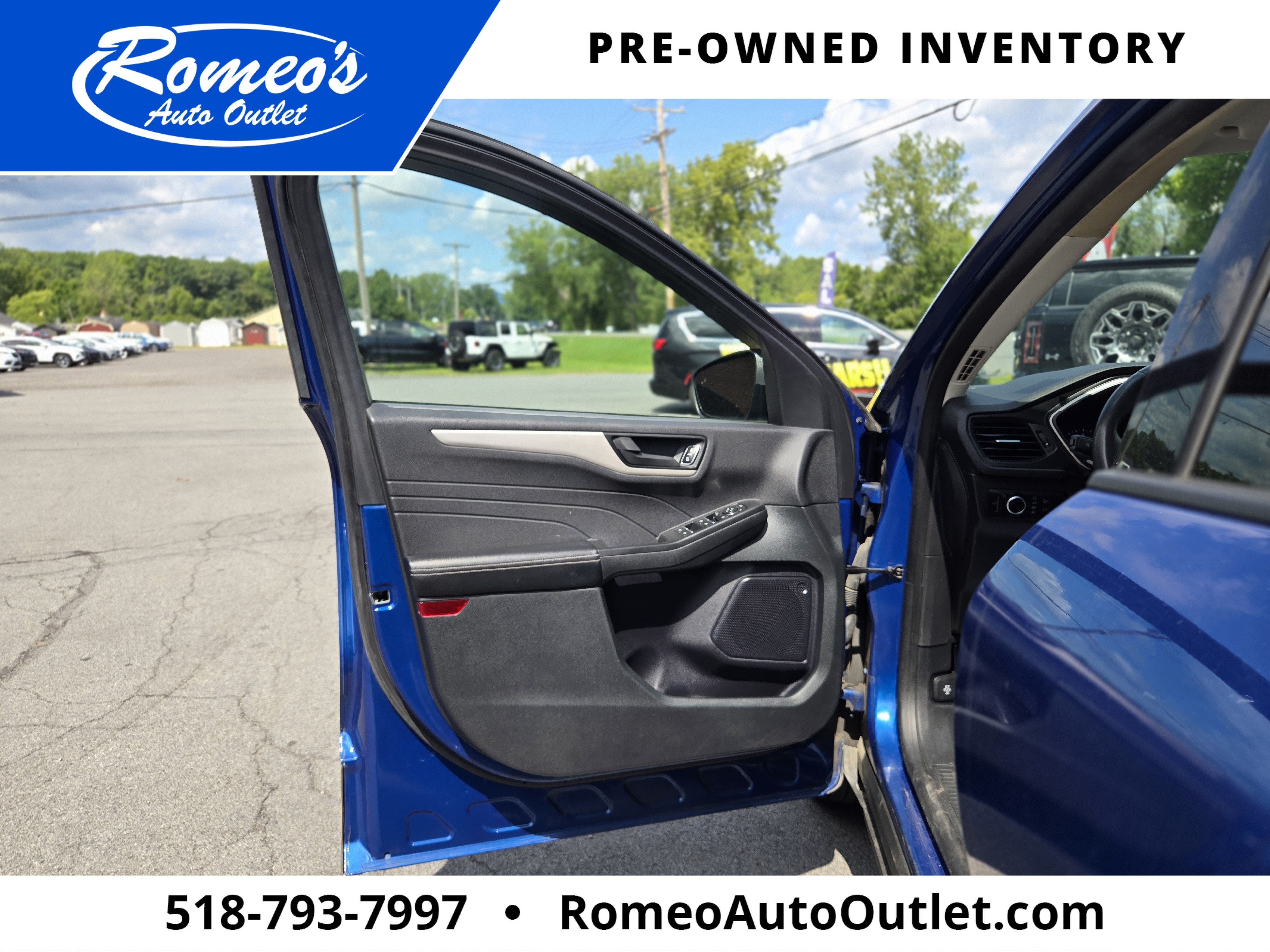 2022 Ford Escape SE