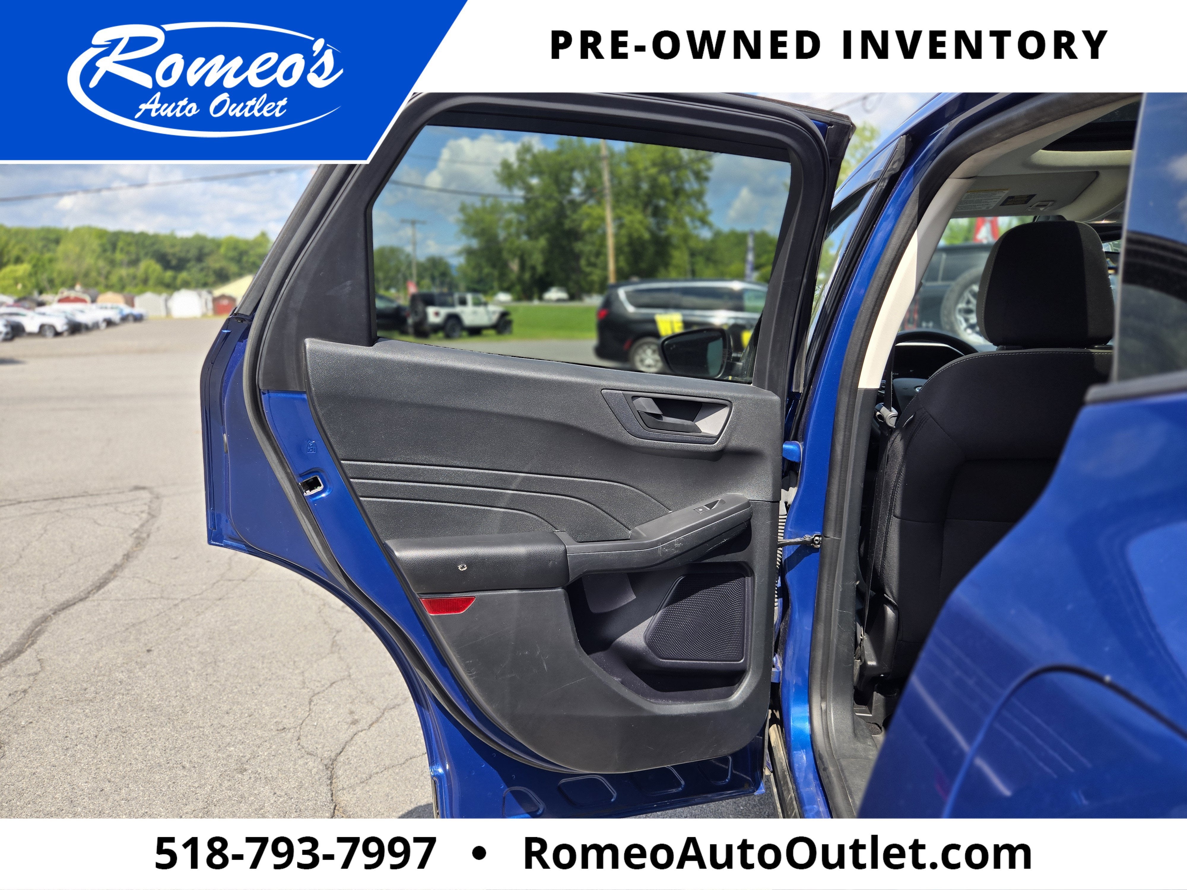 2022 Ford Escape SE