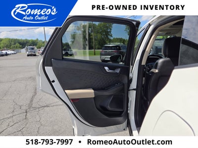 2020 Ford Escape SEL
