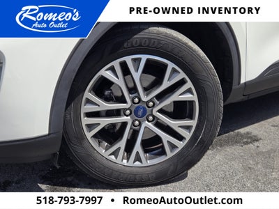 2020 Ford Escape SEL