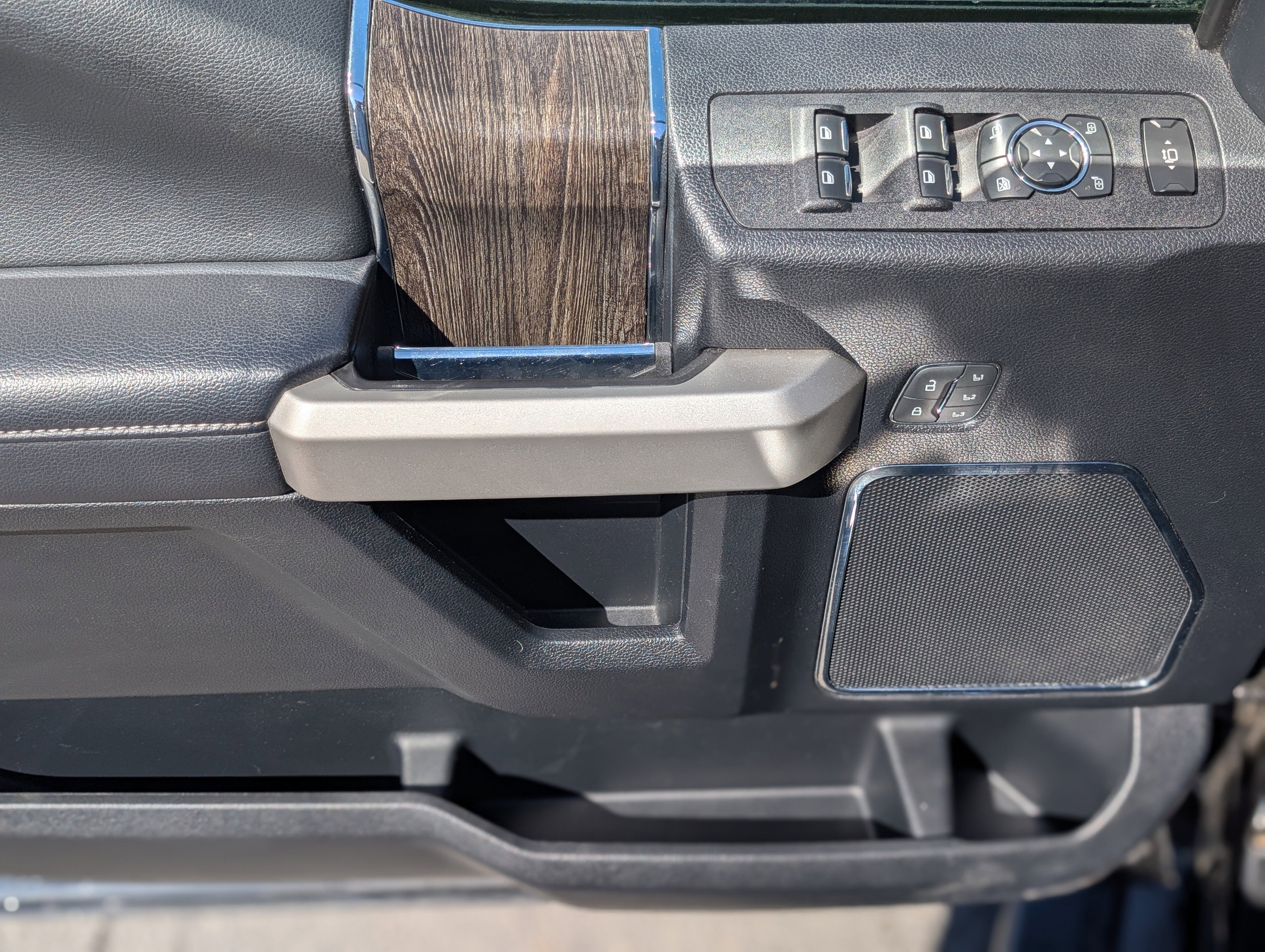 2020 Ford F-350SD Lariat