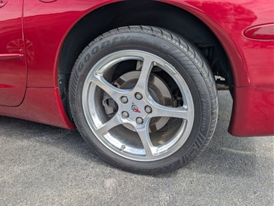 2001 Chevrolet Corvette Base