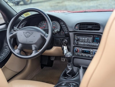 2001 Chevrolet Corvette Base