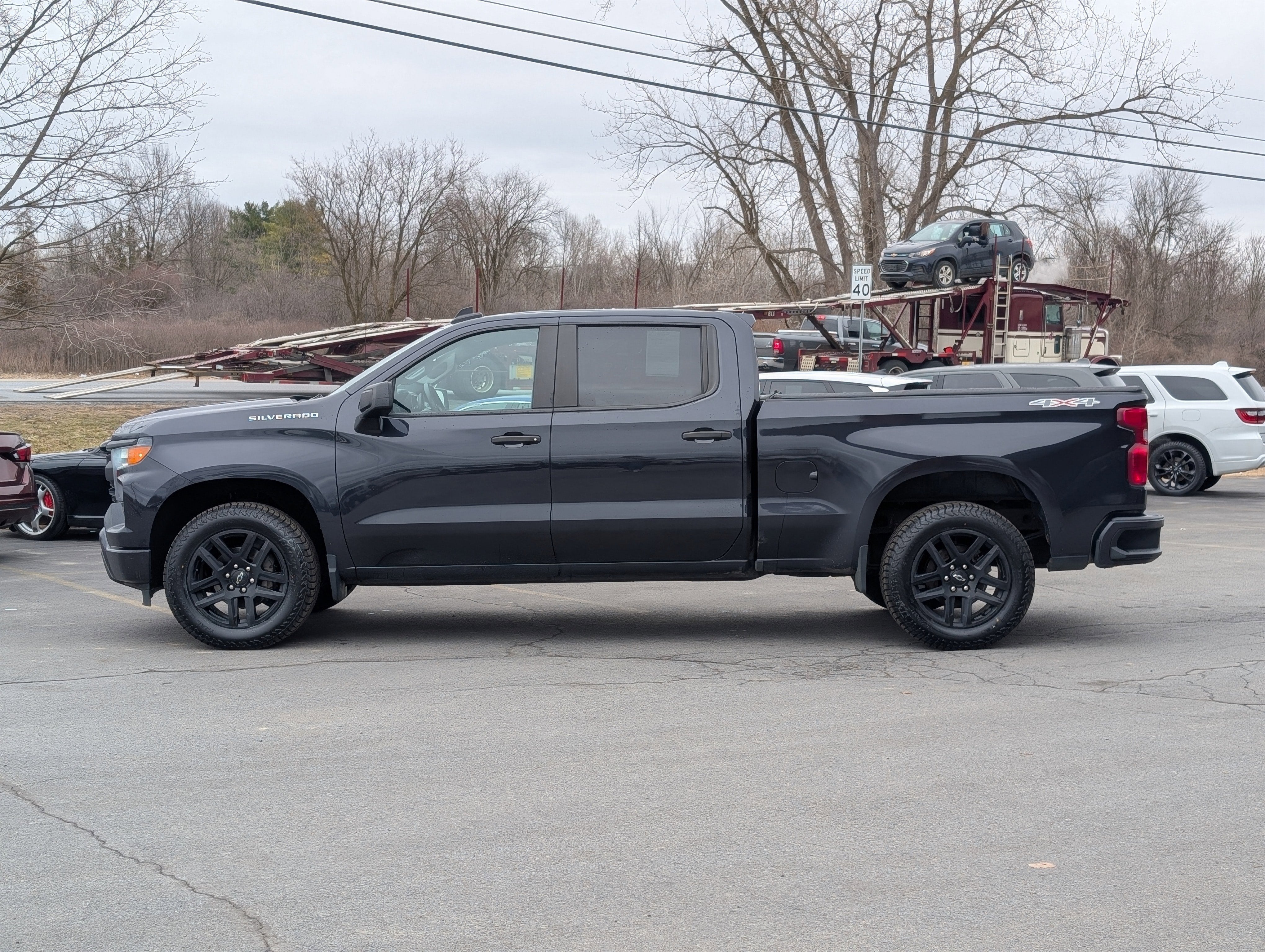 2023 Chevrolet Silverado 1500 Custom