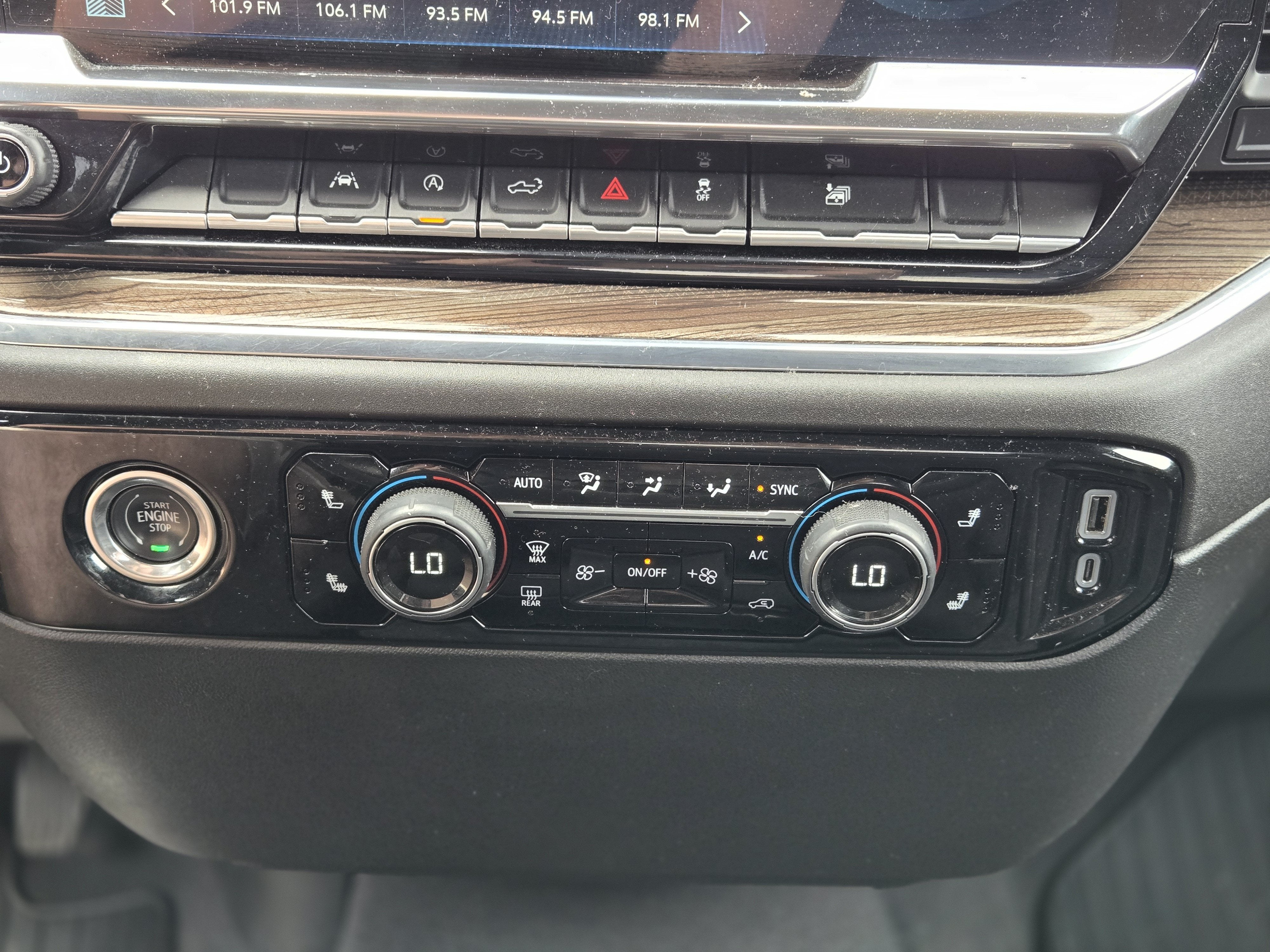 2023 Chevrolet Silverado 1500 LT Texas Edition