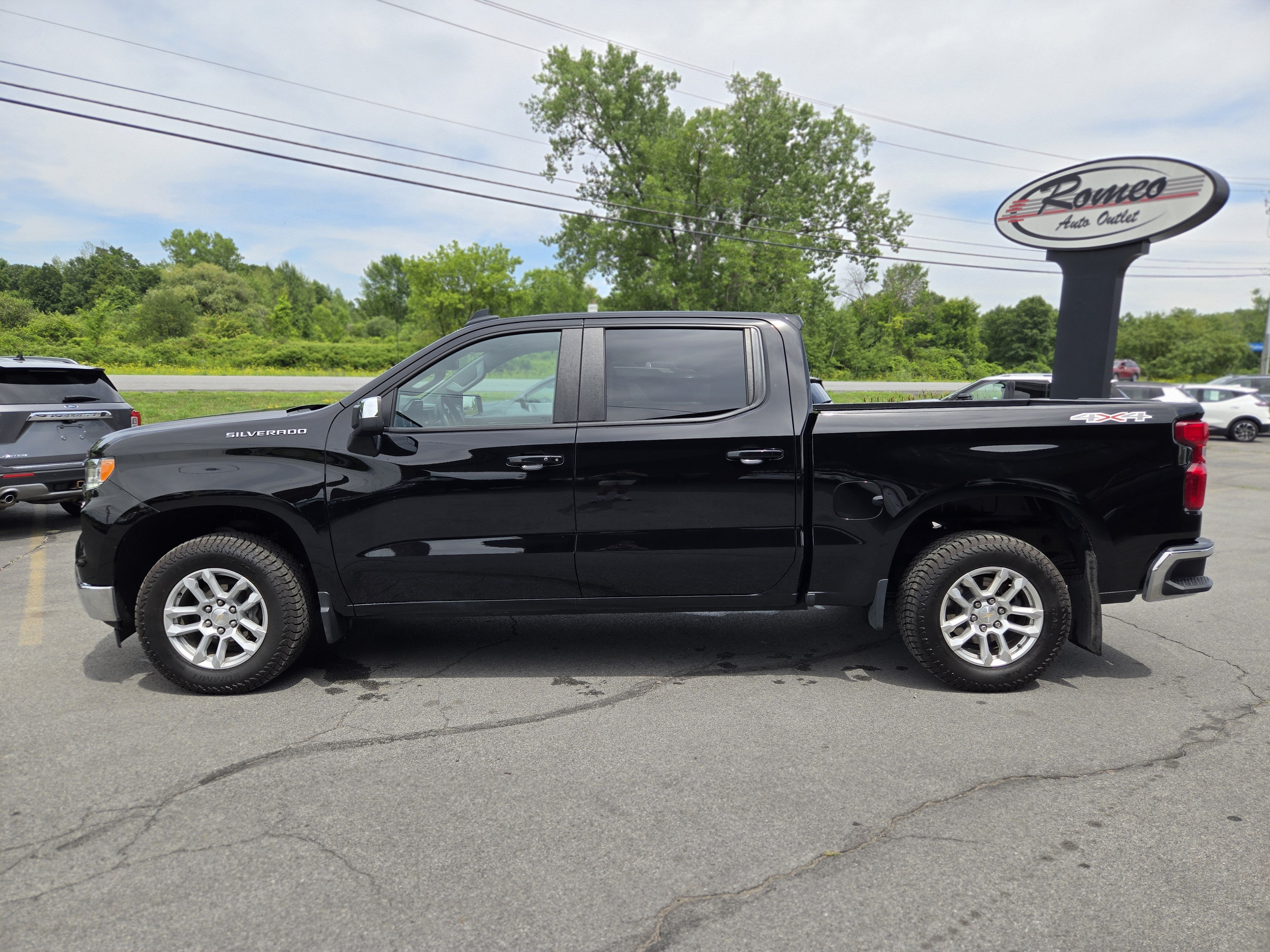 2023 Chevrolet Silverado 1500 LT Texas Edition