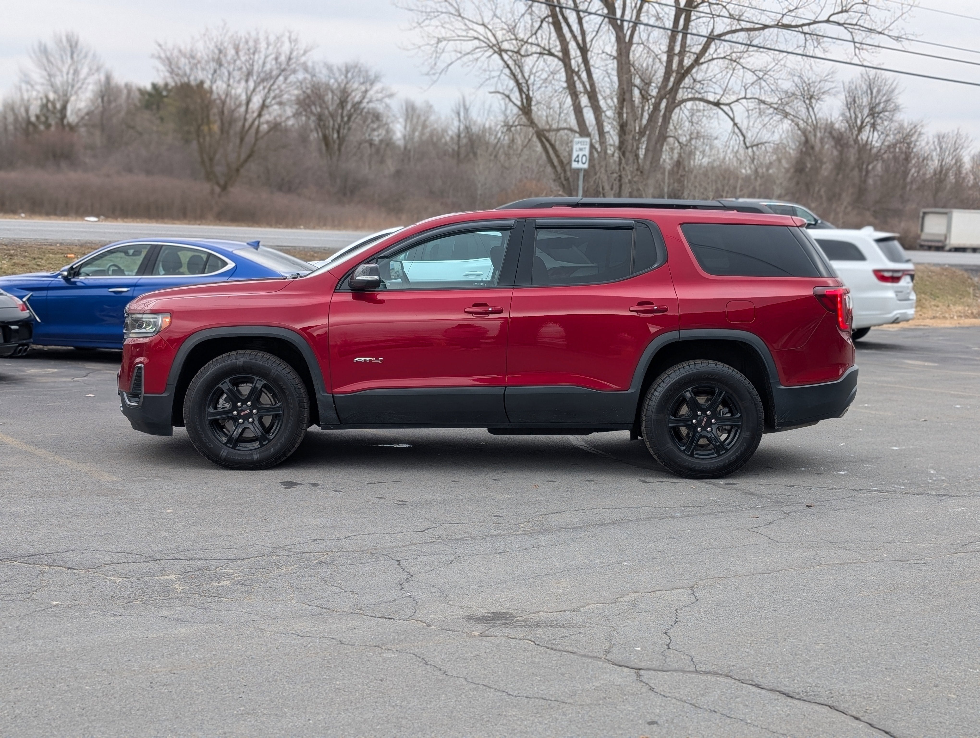 2023 GMC Acadia AT4
