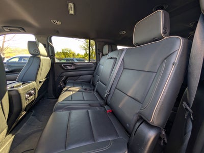 2022 GMC Yukon XL SLT