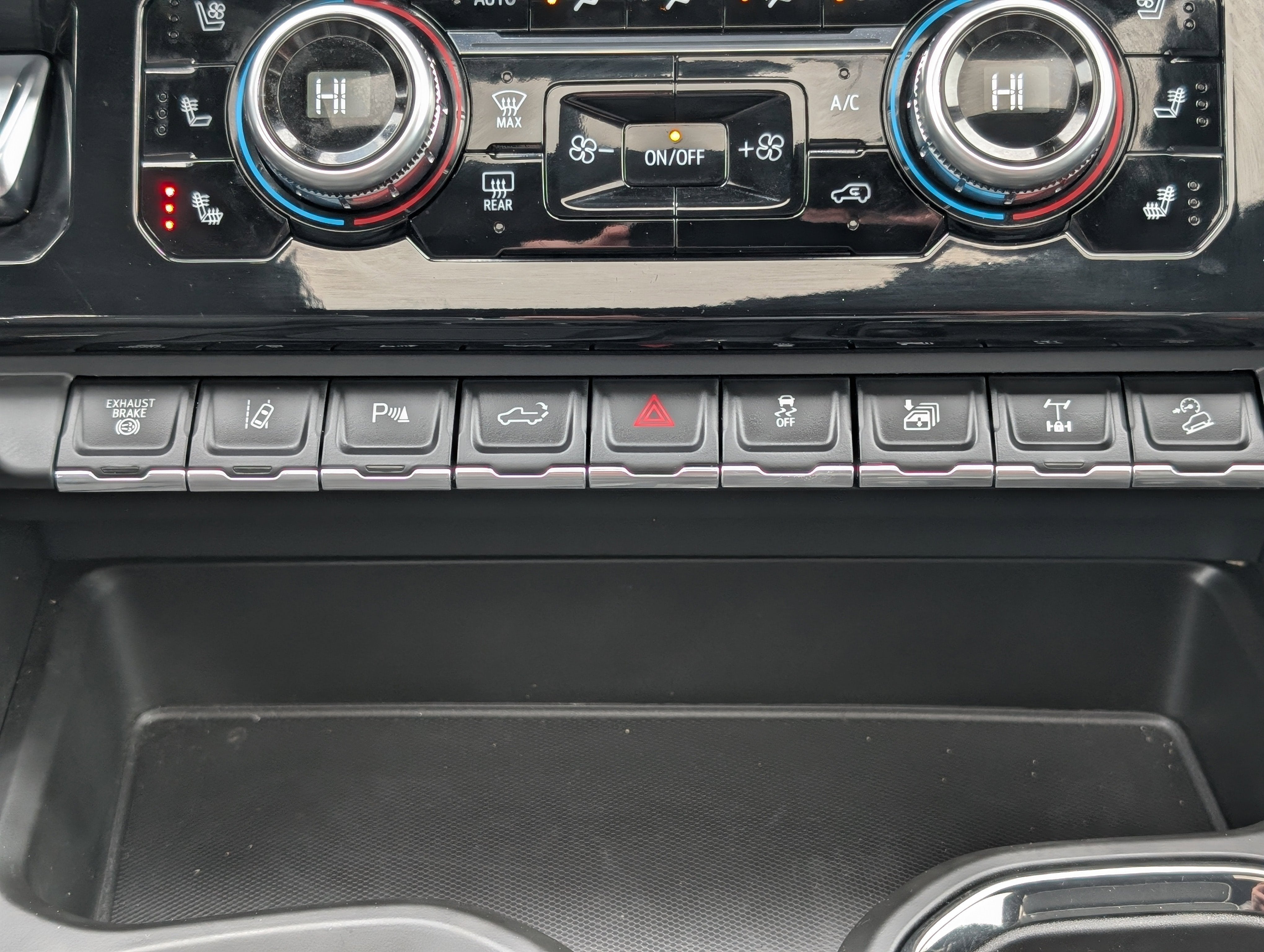 2024 GMC Sierra 2500HD AT4X